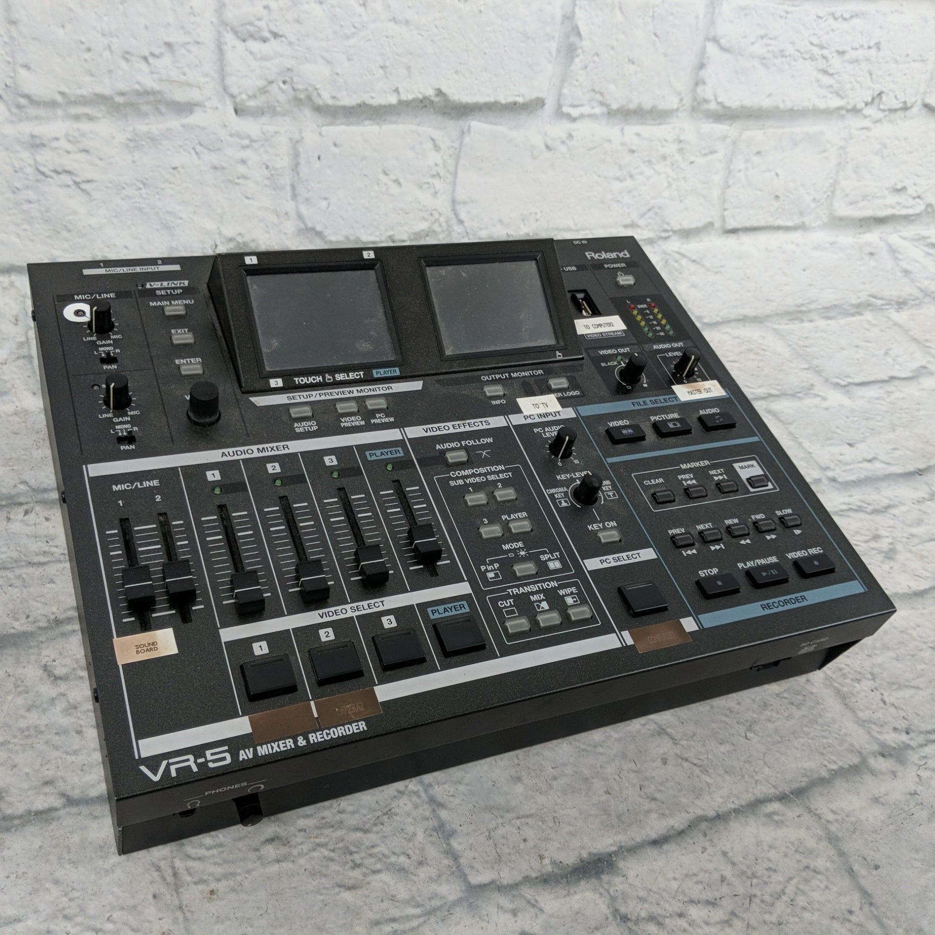 Roland VR-5 AV Mixer and Recorder