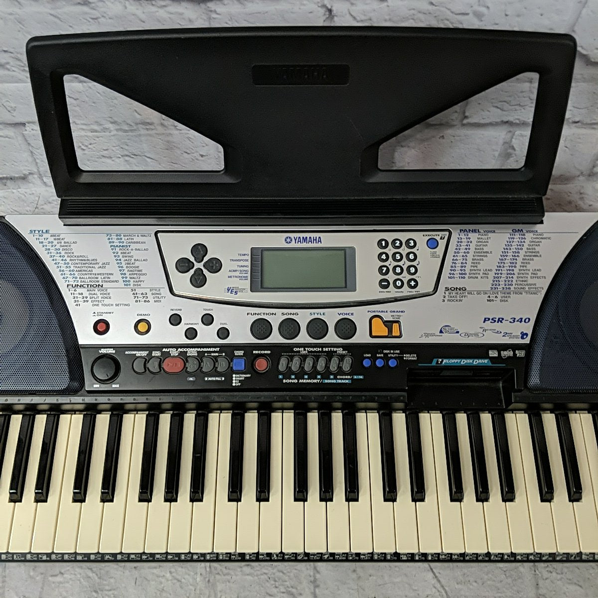 20C YAMAHA エレクトロニックピアノ P-60 88鍵盤 ペダル付属 - ホビー 