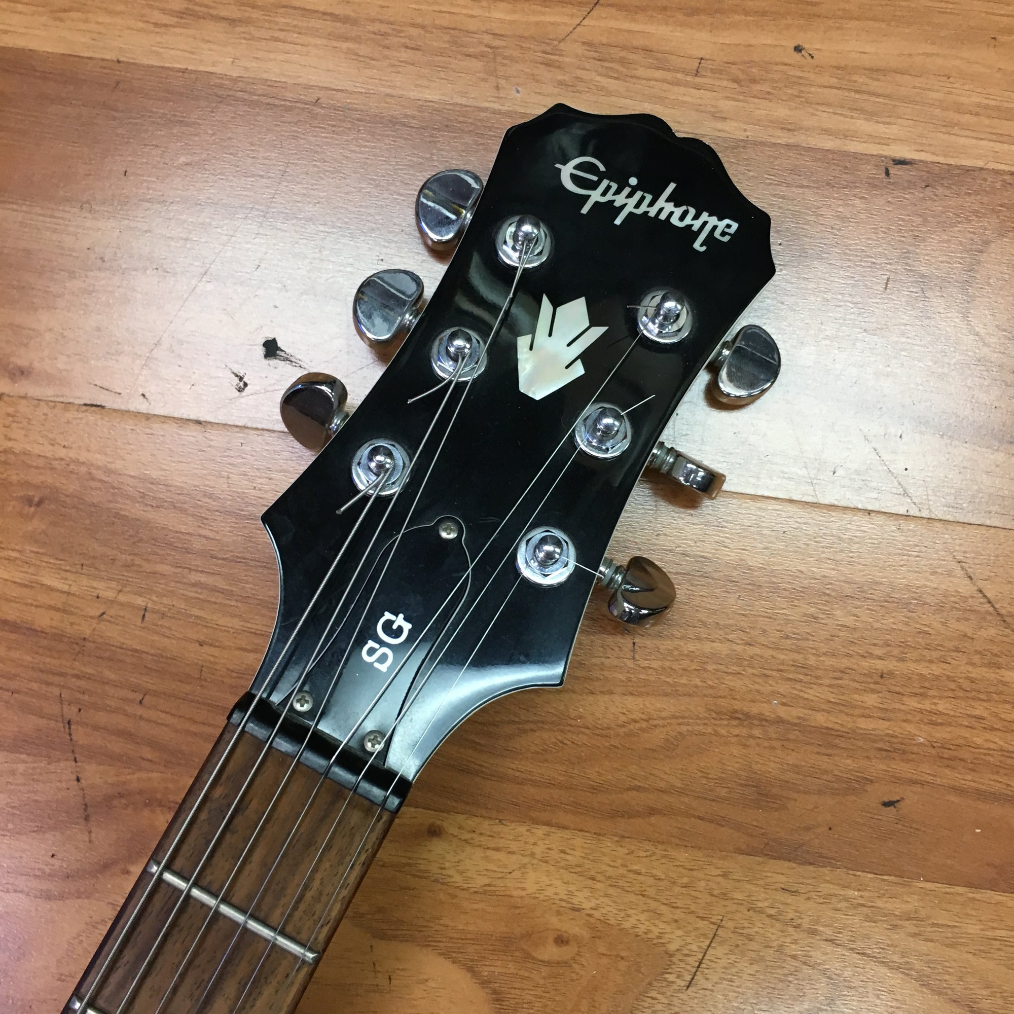 Epiphone SG G-400 White