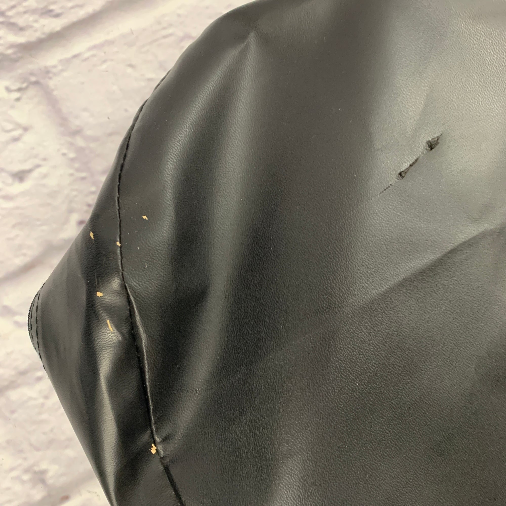 Unknown Thin Leather Acoustic Guitar Gig Bag
