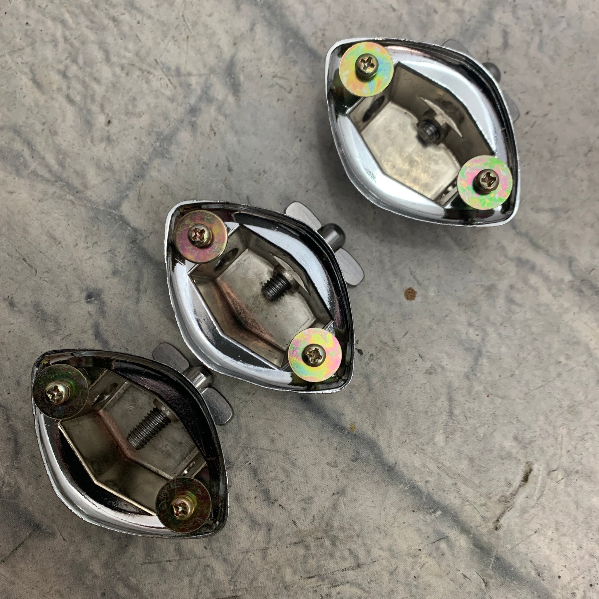 Unknown Floor Tom Brackets