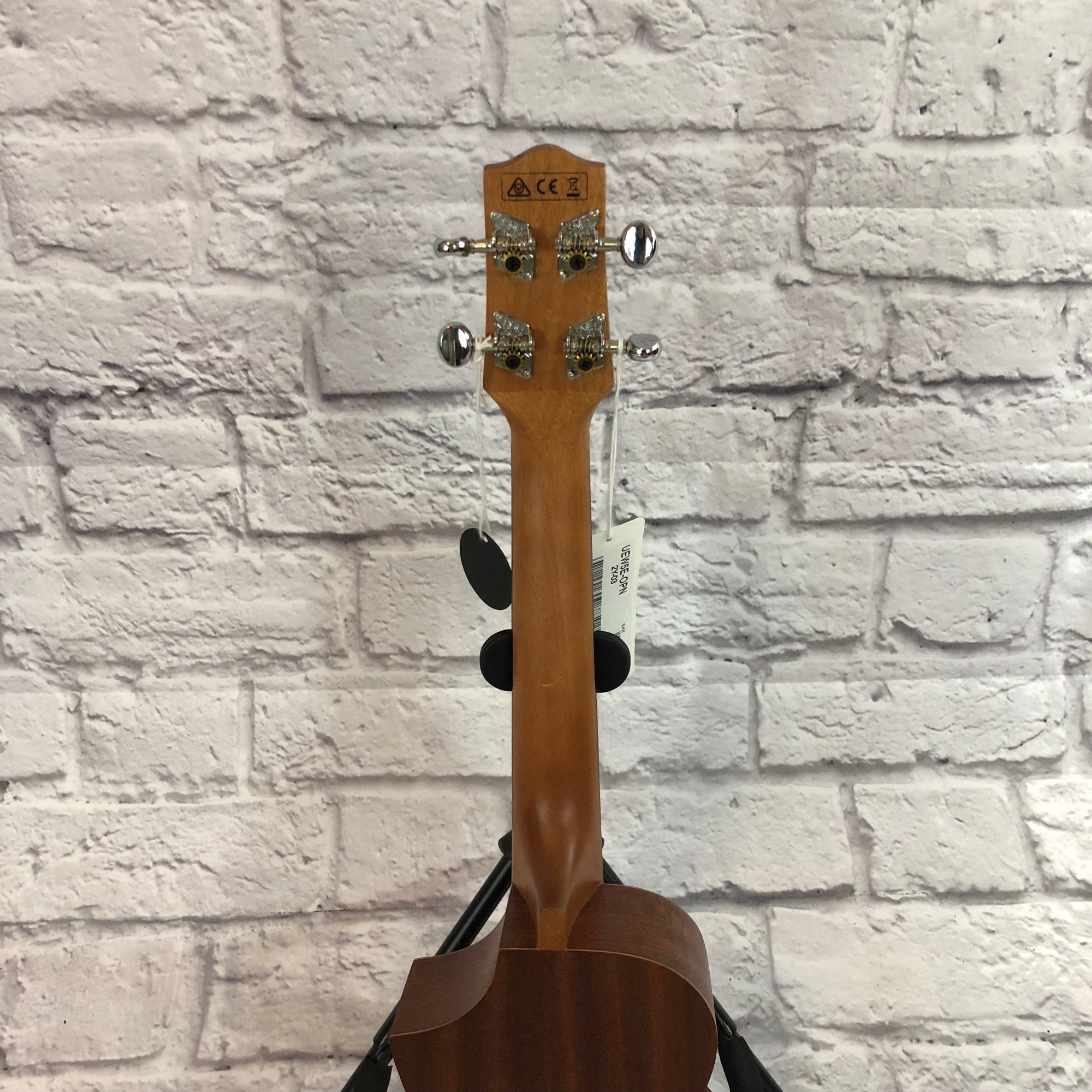 ** Ibanez UEW5E Acoustic-Electric Ukulele Open Pore Natural