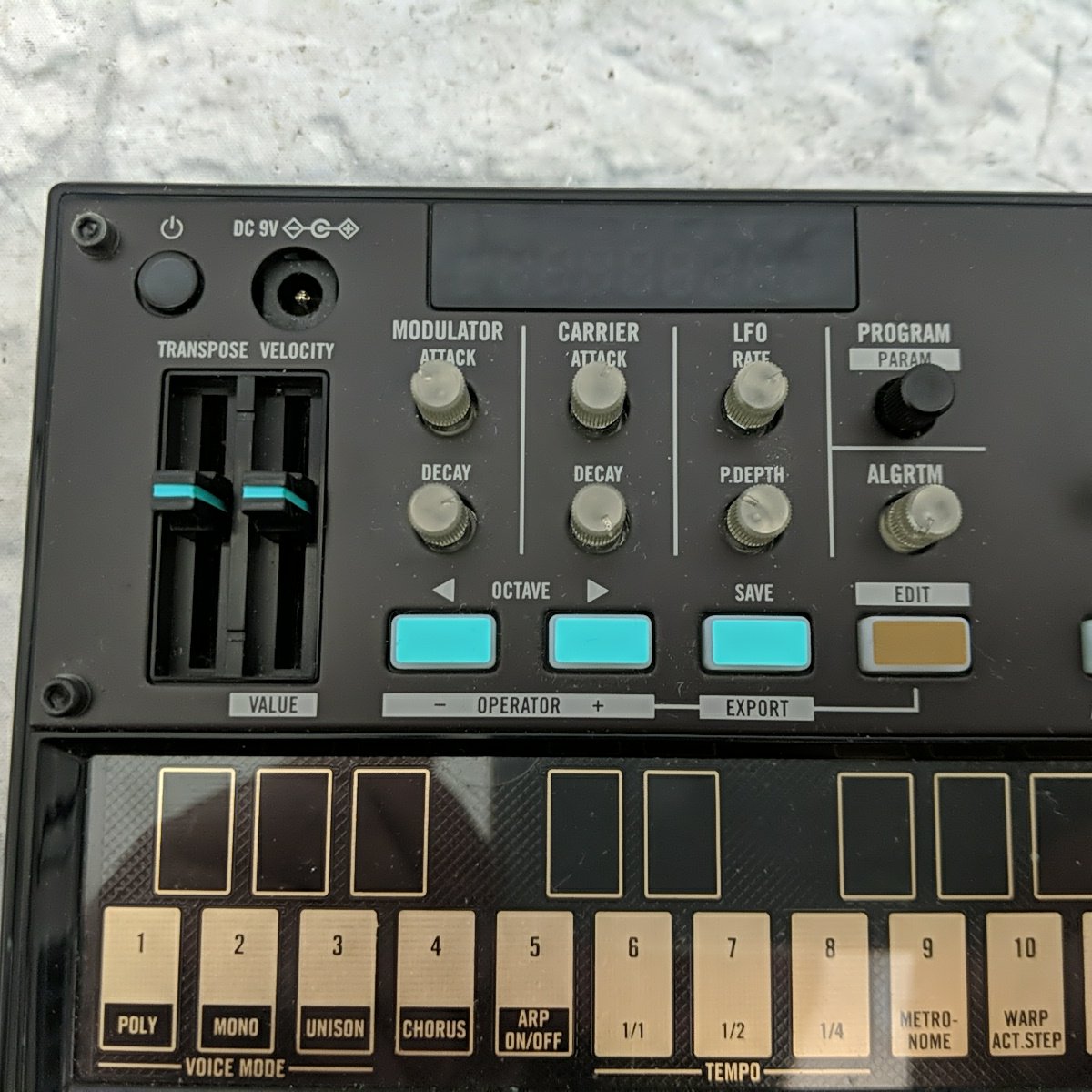 Korg Volca FM Digital FM Synthesizer