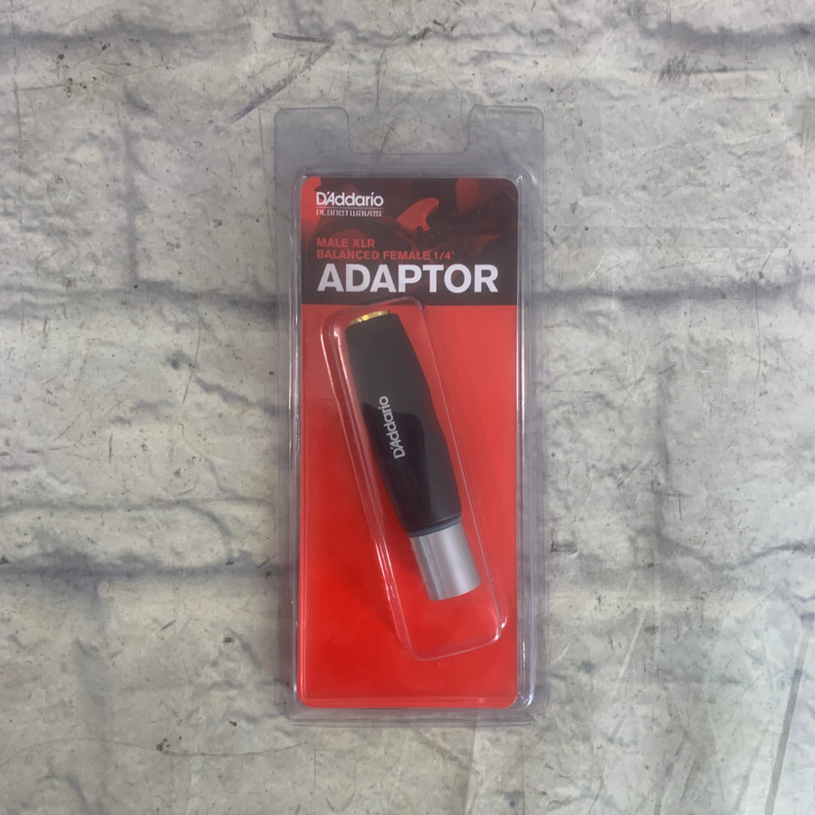 D'Addario XLR MALE TO 1/4 INCH FEMALE BALANCED Adapter/Splitter