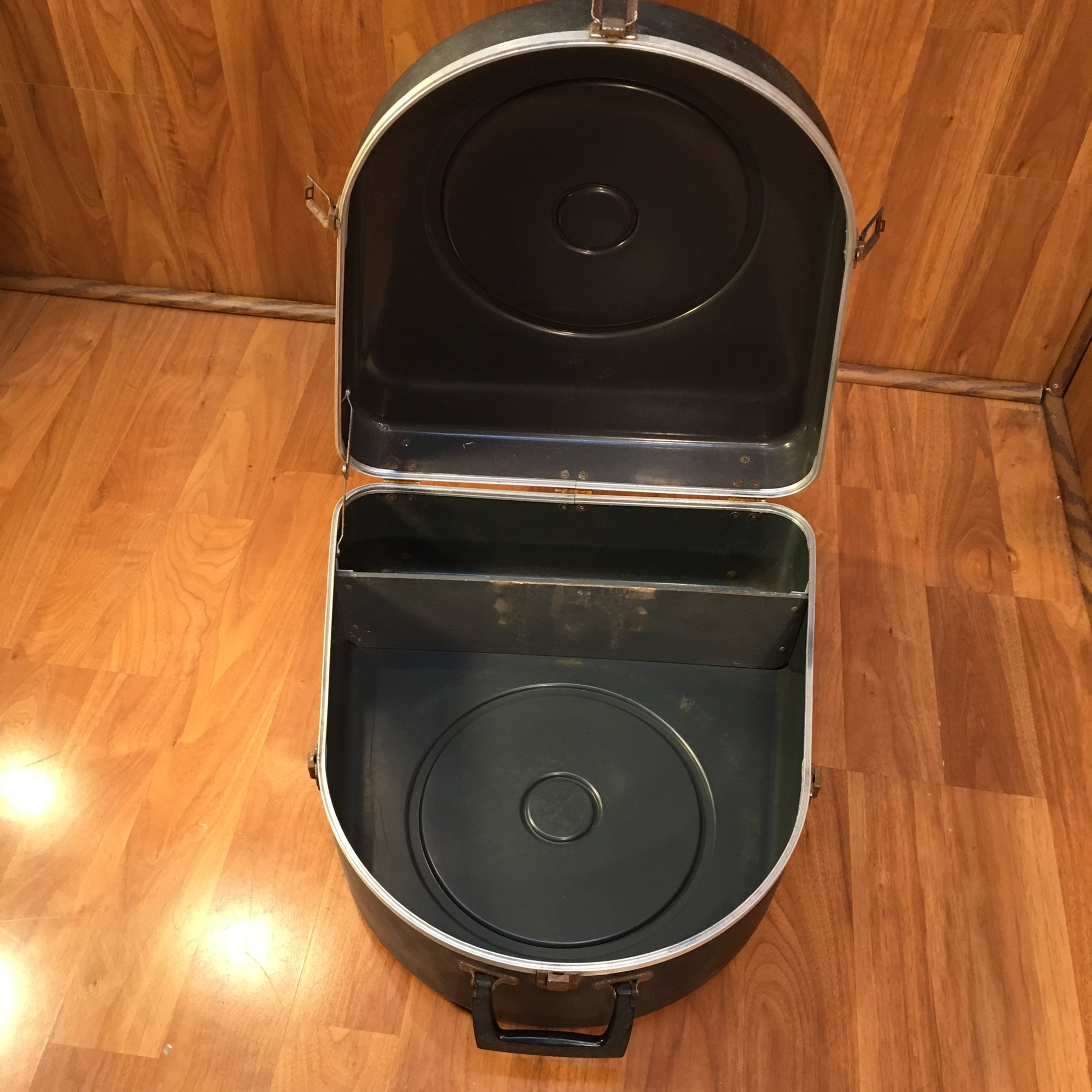 Vintage Ludwig Snare Case