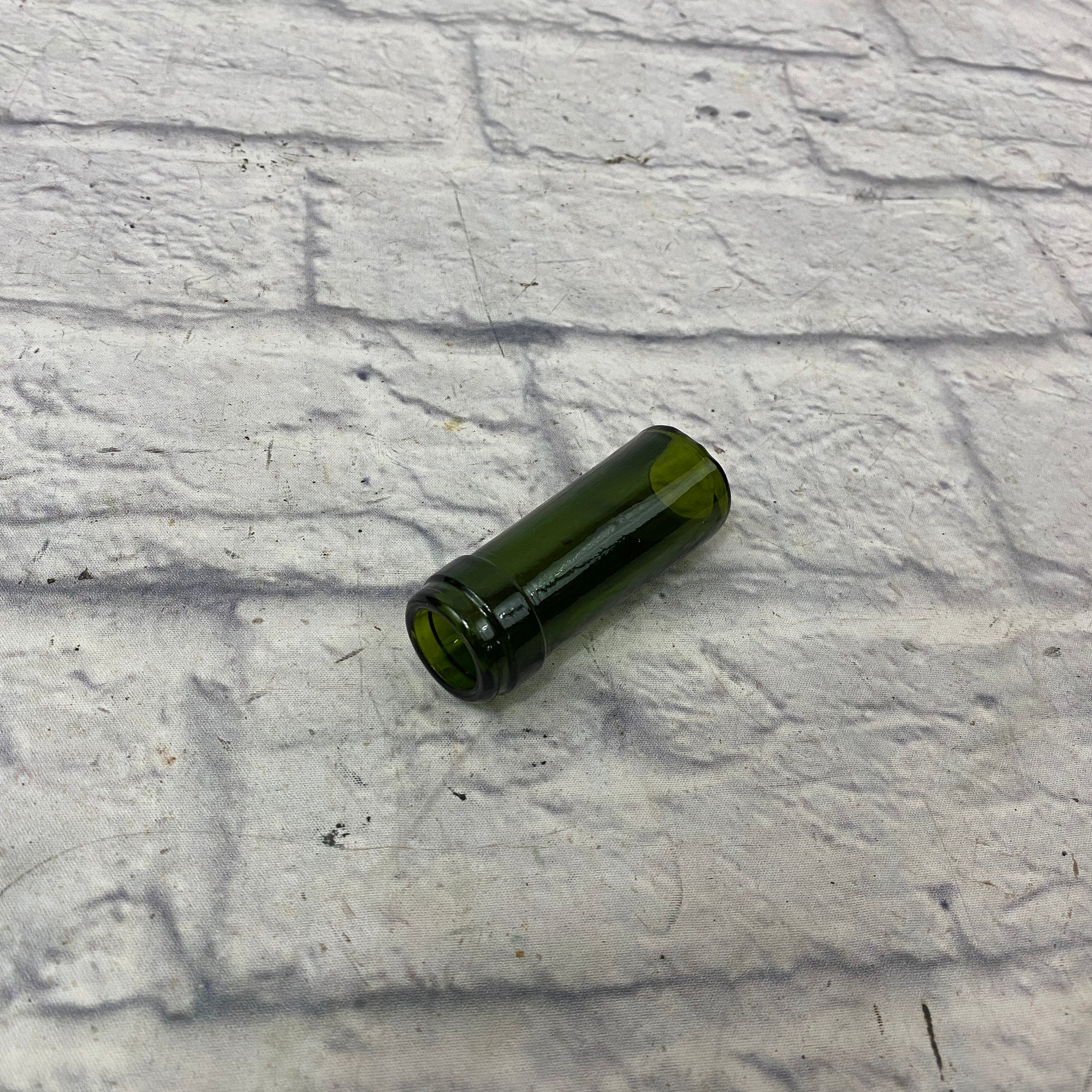 Unknown Glass Bottleneck Guitar Slide - Green