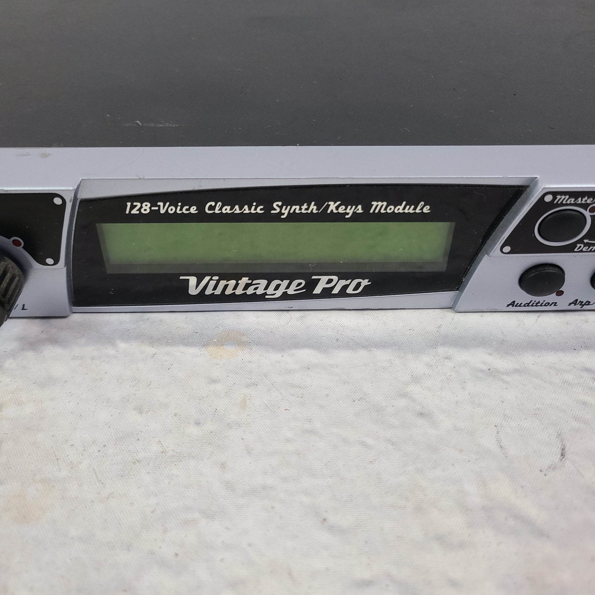 EMU Vintage Pro Rackmount Synth Module