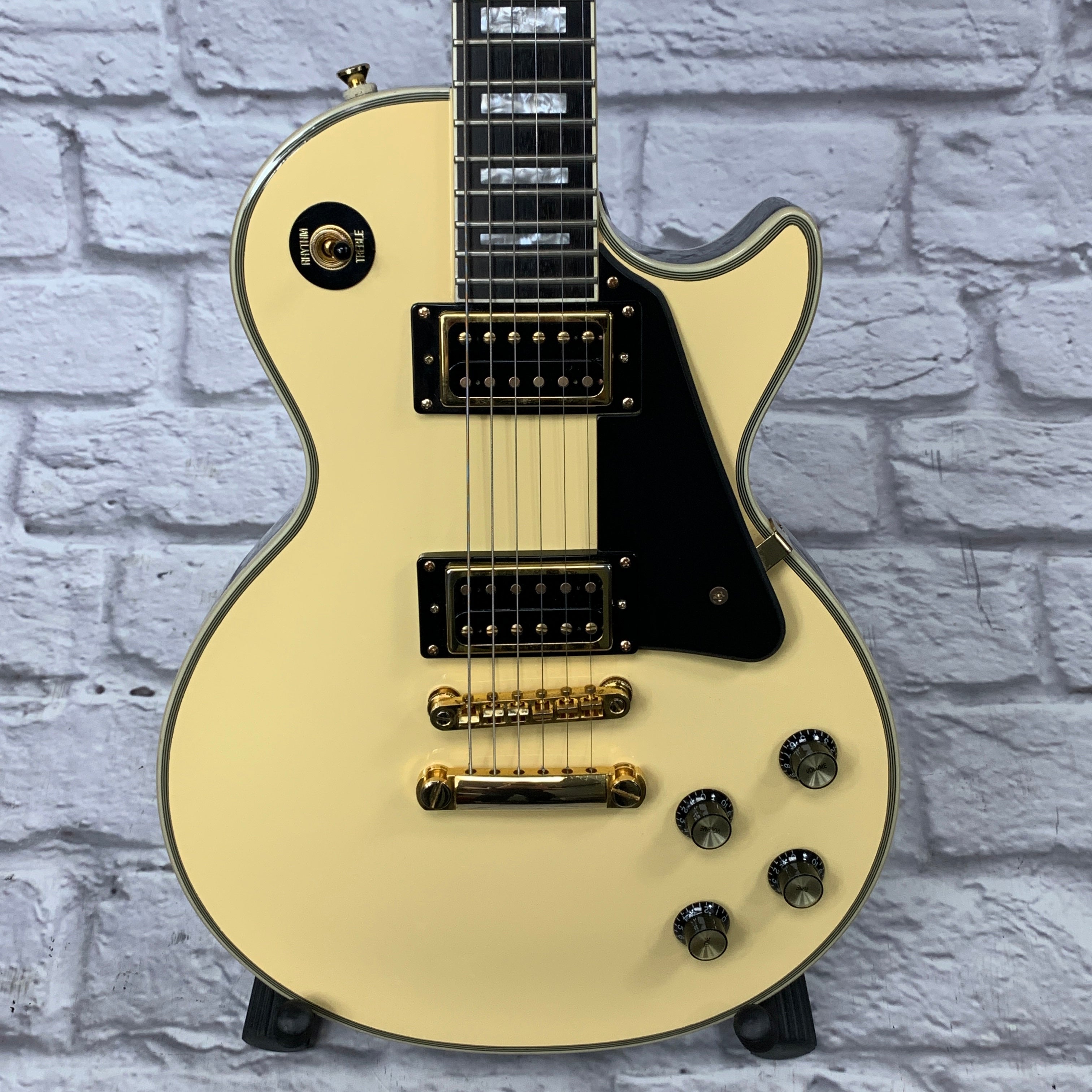 ギター Epiphone Les Paul Custom Blackback PRO DISC Epiphone Les Paul Custom BlackBack Pro, Antique Ivory