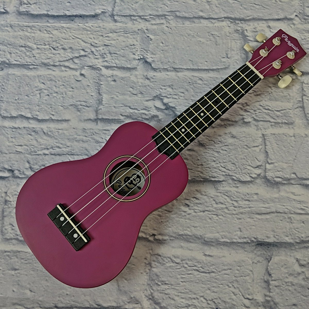 Penguin PGUKOR  Purple Soprano Ukulele