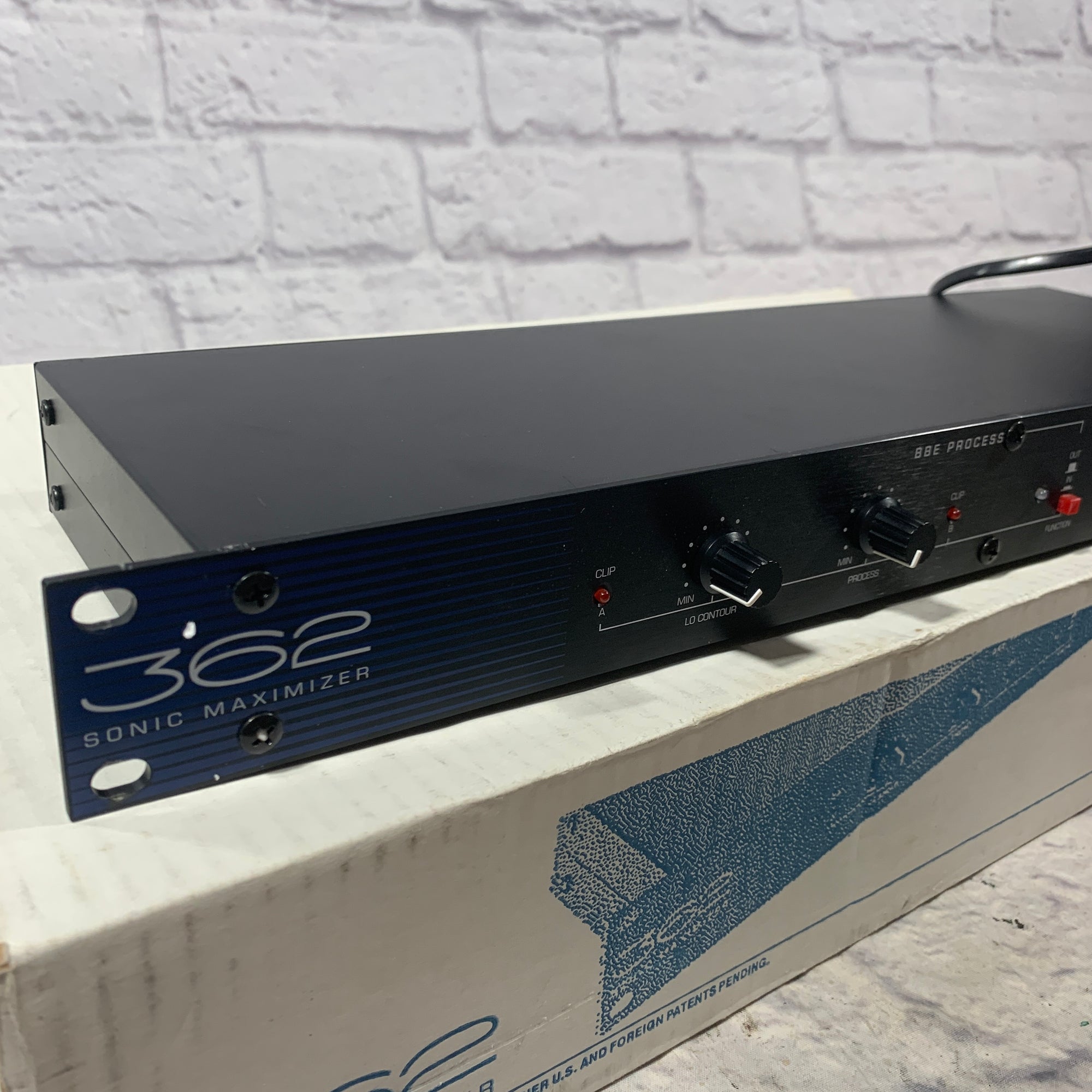 BBE 362 Sonic Maximizer w/ Original Box - Evolution Music BBE 362 Sonic Maximizer w/ Original Box - Evolution Music