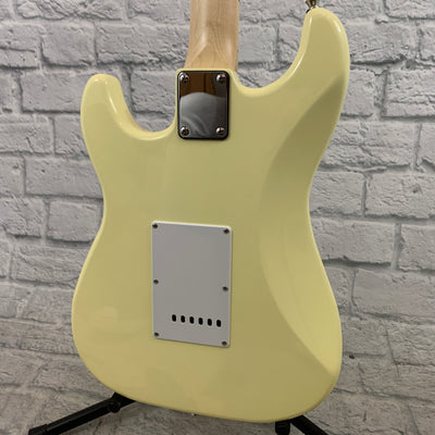 Nashville Guitar Works 135 Double Cutaway - Ivory, Maple Fretboard