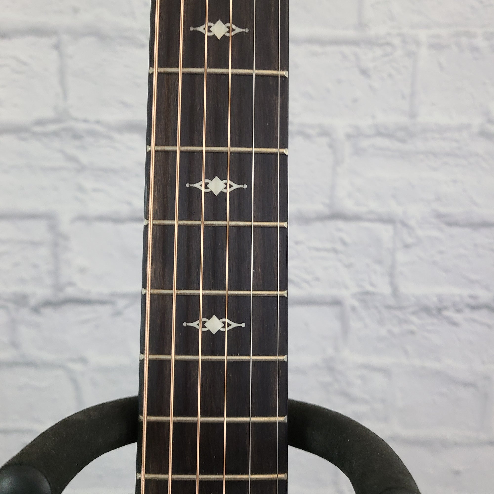 Taylor 314CE w/ V Class Bracing and Hard Case Acoustic Guitar