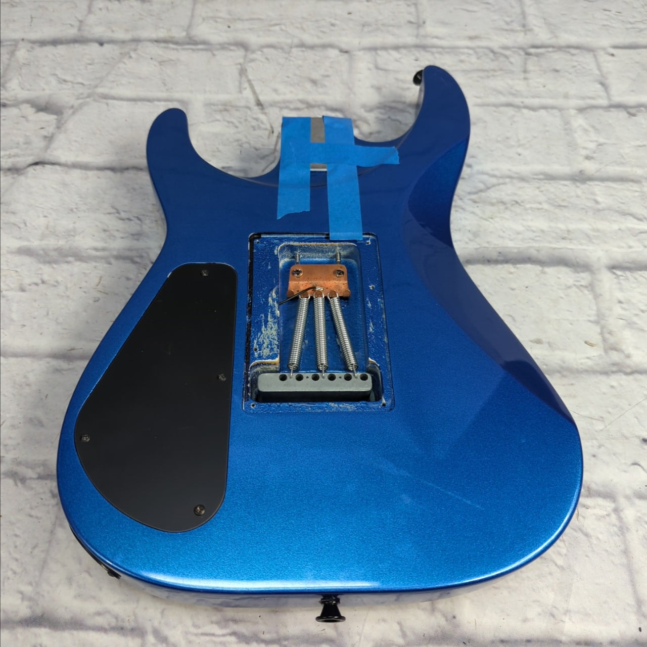 Jackson Loaded Body JS Series Dinky Flat Top JS22 Metallic Blue