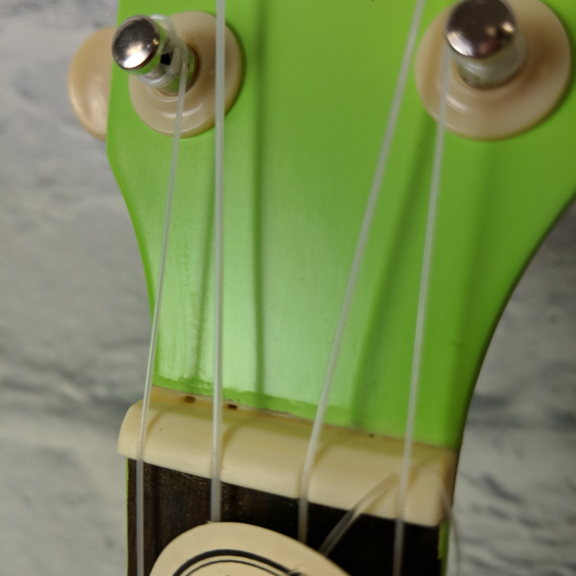 Kala Ukadelic Ukulele - Grasshopper