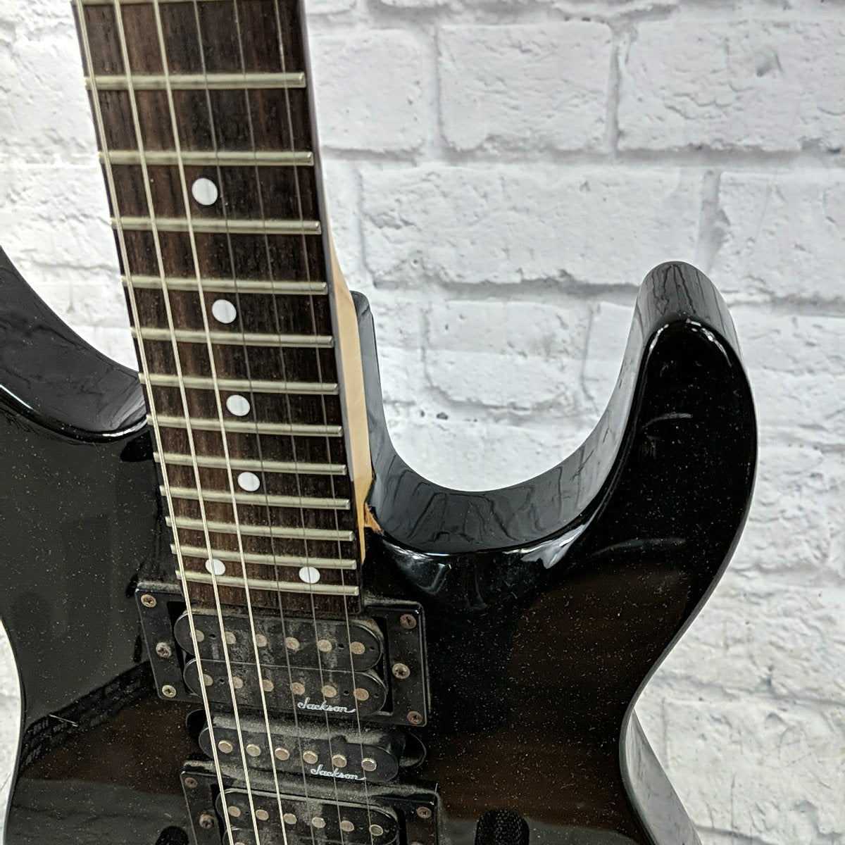 Jackson Stealth Body with Charvel Neck - Evolution Music