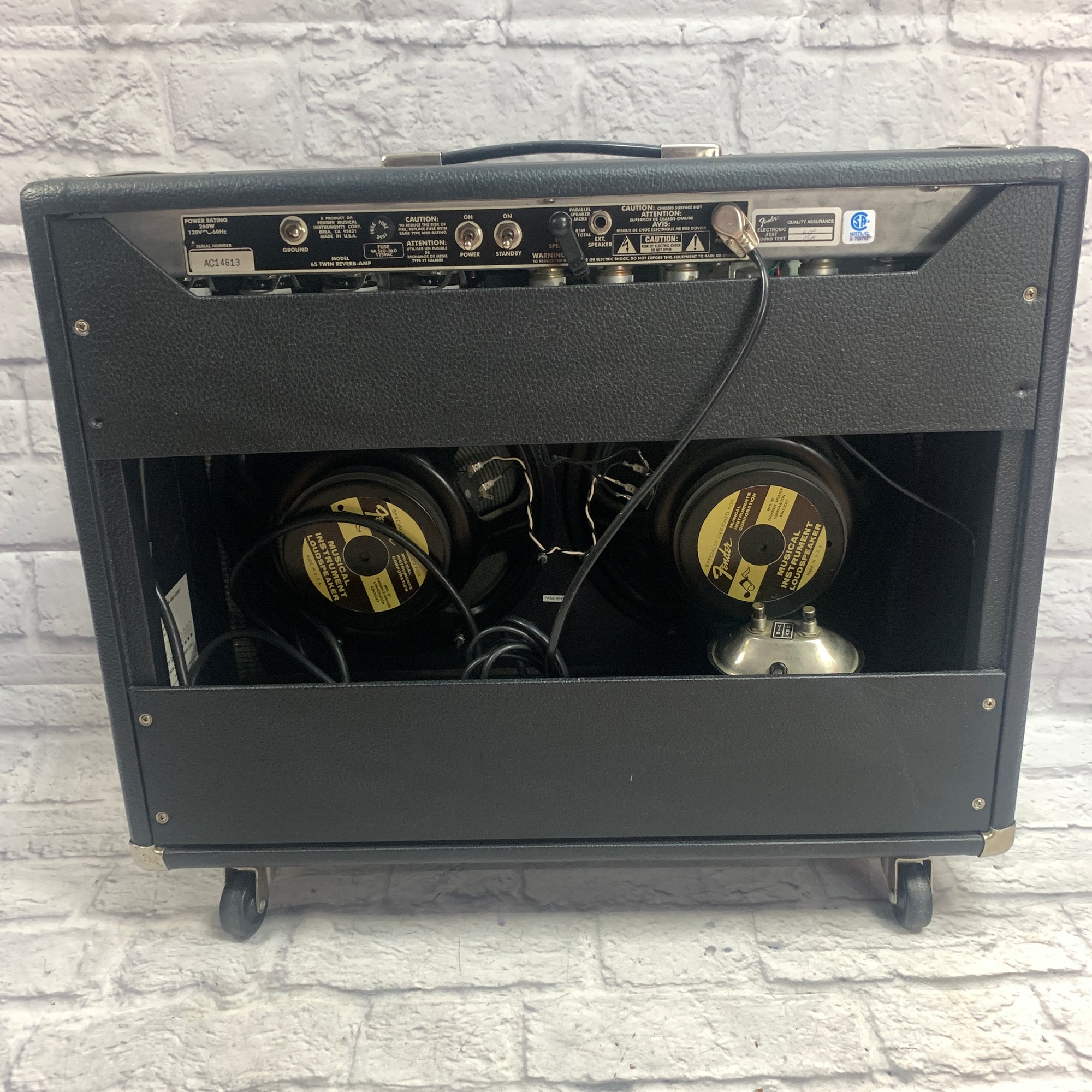 Fender Twin Reverb Reissue USA Made with Cover - Evolution Music