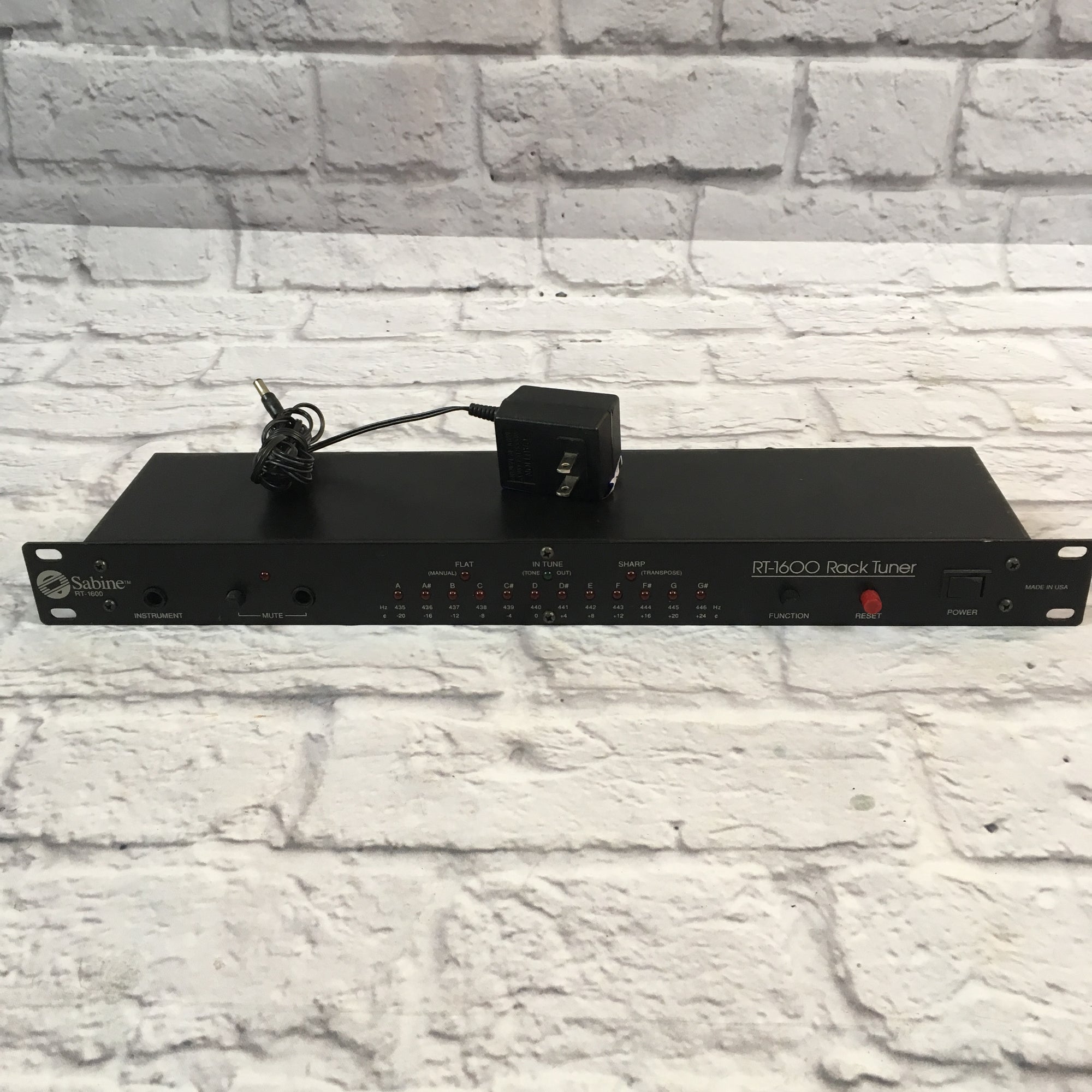 Sabine RT-1600 Rackmount Tuner