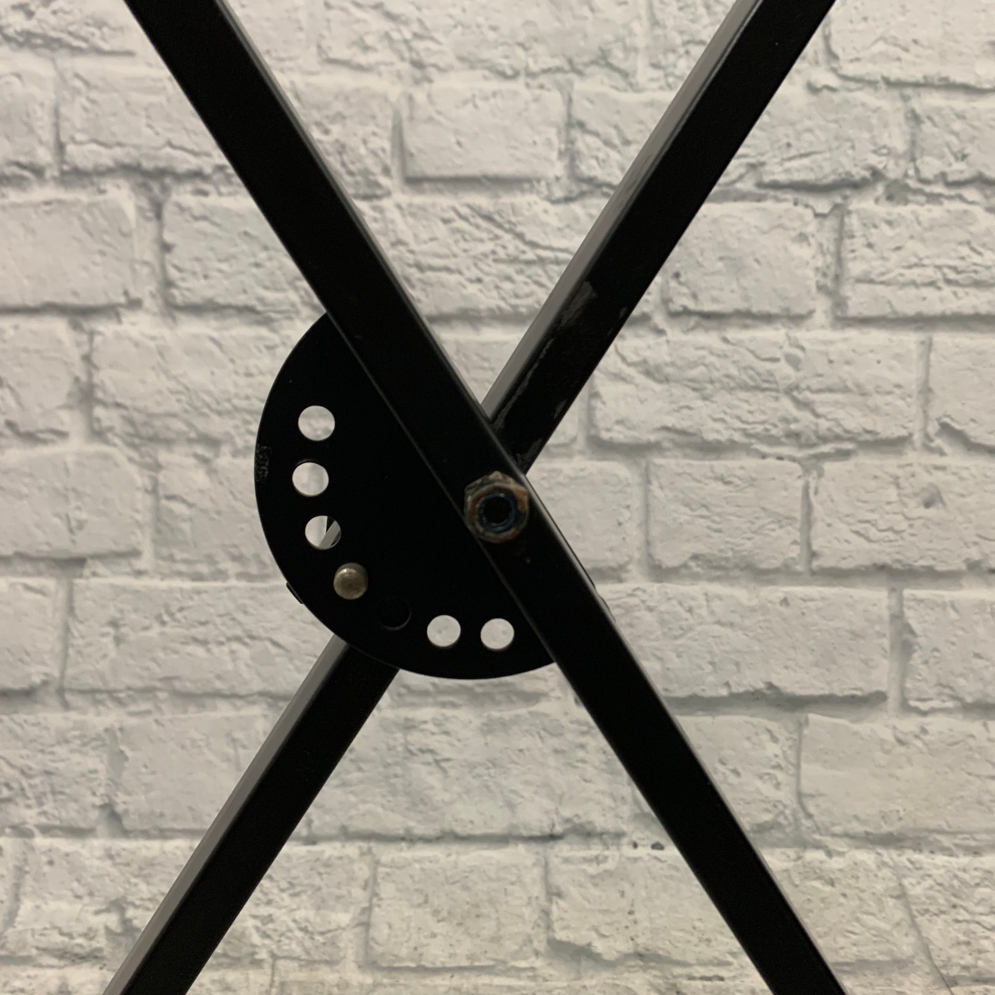 Unknown PL100 Keyboard Stand