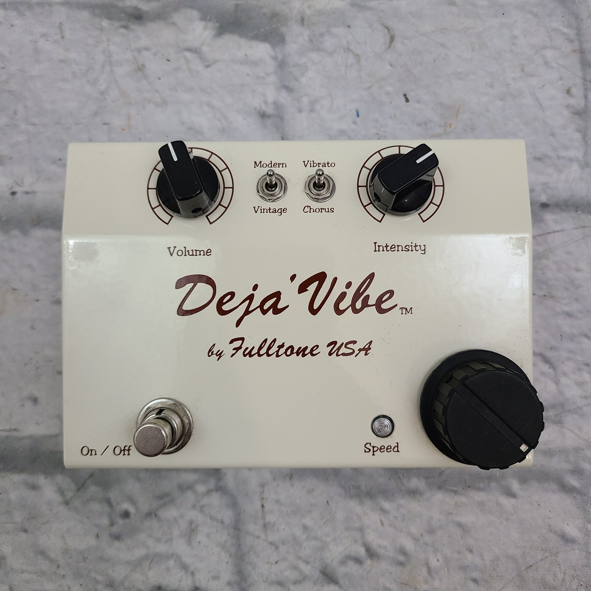Fulltone Deja Vibe Vibrato Pedal