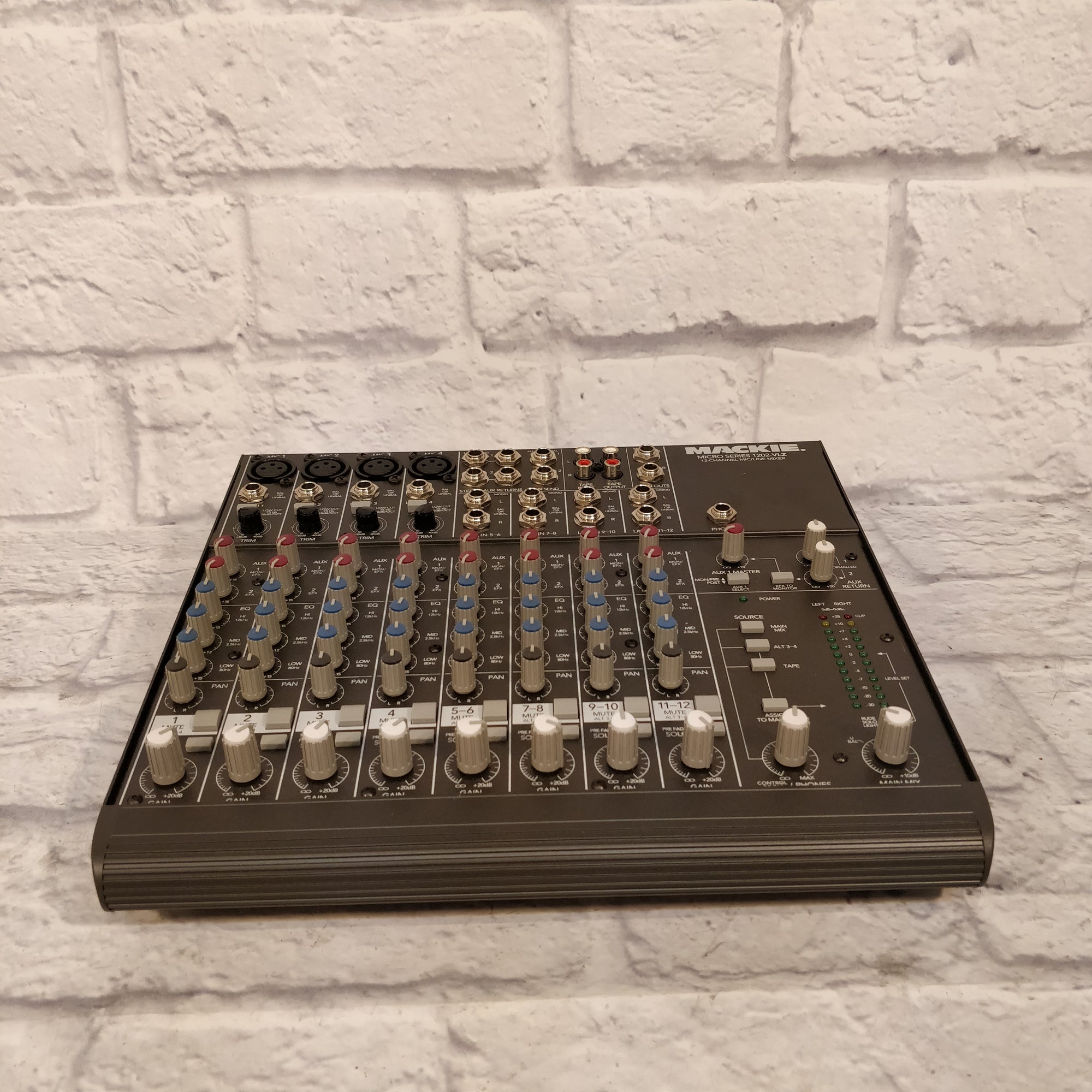 Mackie Micro Series 1202-VLZ 12 Channel Mixer - Evolution Music
