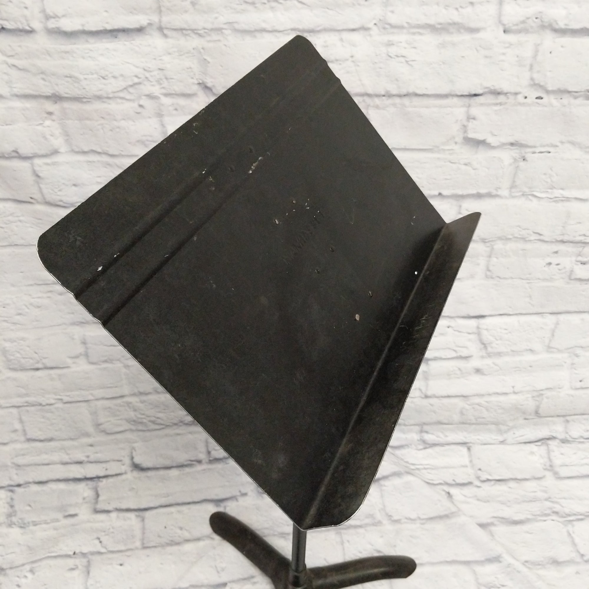 Manhasset music stand