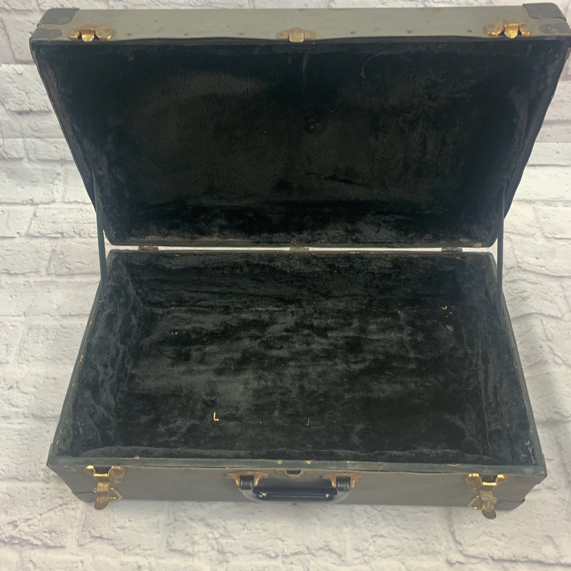 Vintage Unknown Small Drum Hardware / Accessory Case