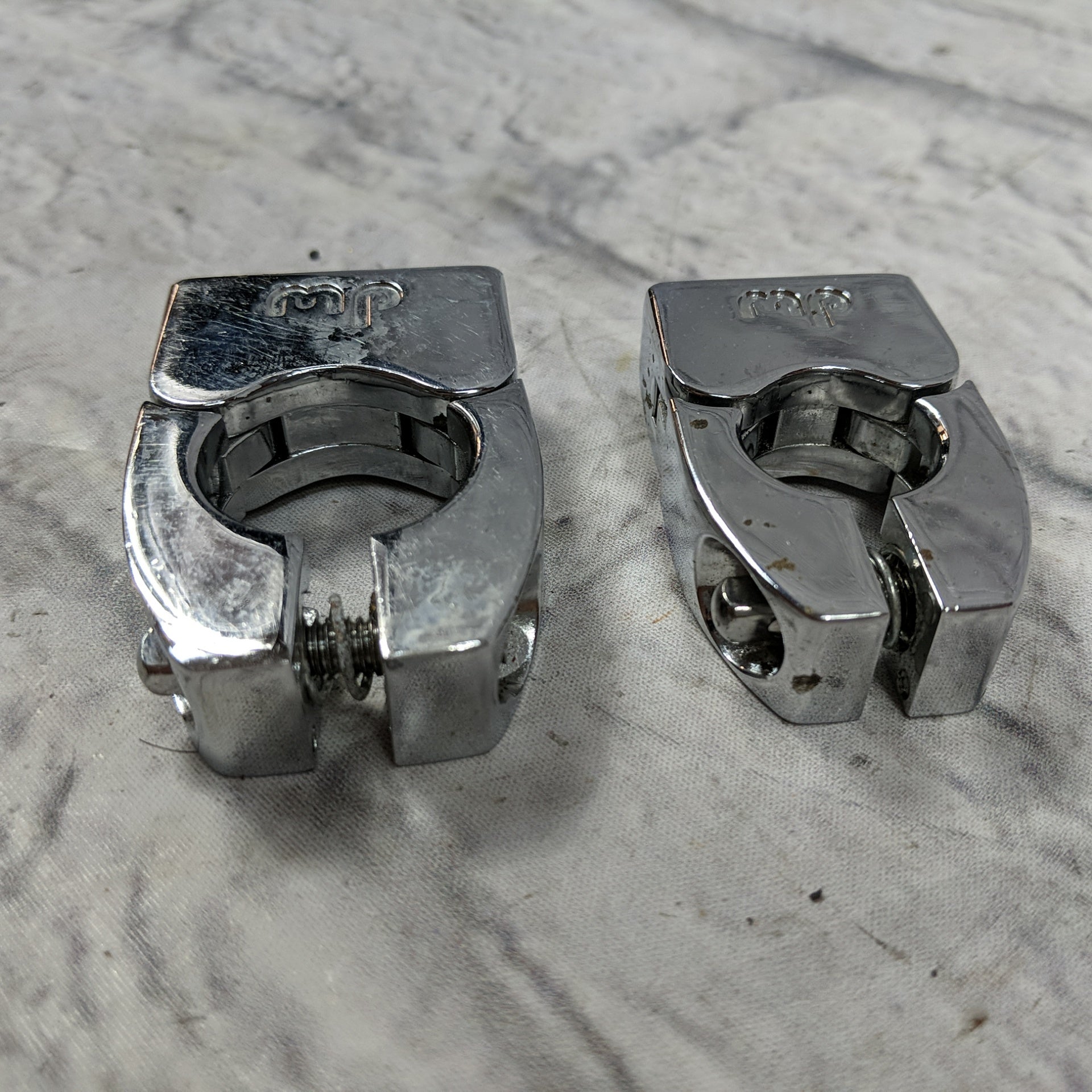 DW Memory Lock Pair
