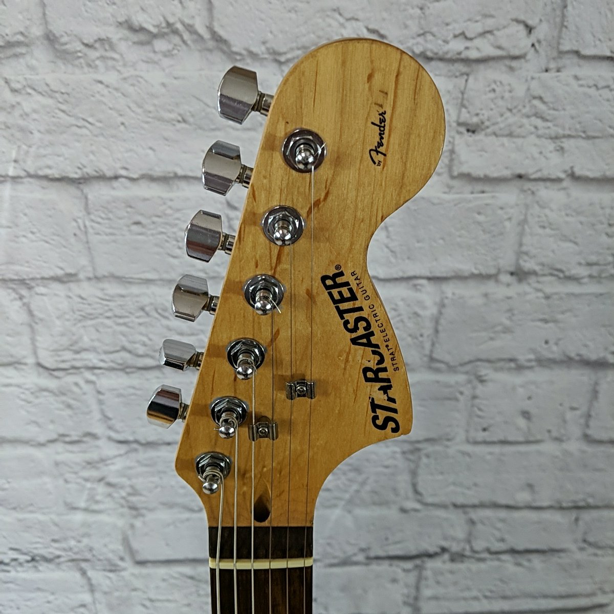 Starcaster Silver Burst Strat Electric Guitar - Evolution Music