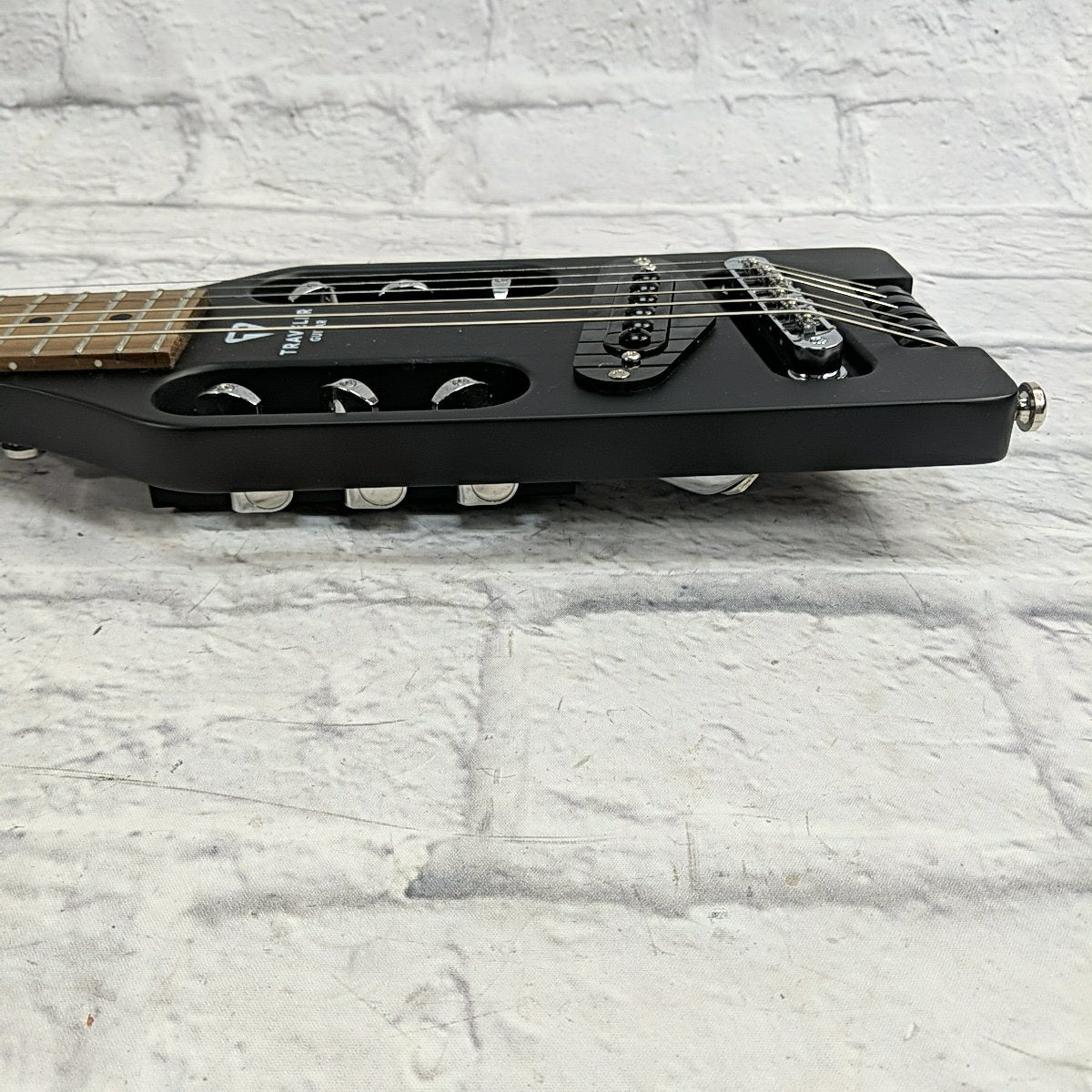 Traveler Ultralight Black Electric Guitar