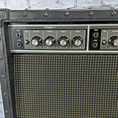 Roland JC 120 Guitar Combo Amp