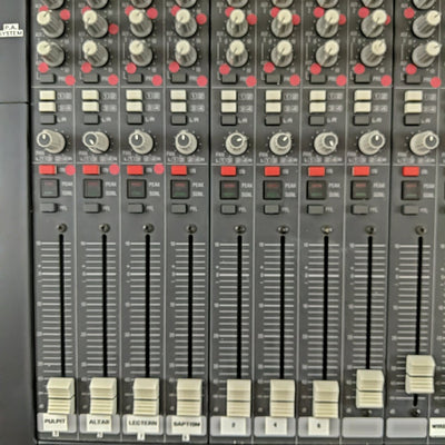 Ramsa WR-S4416 16-Channel 4-Bus Console Mixer