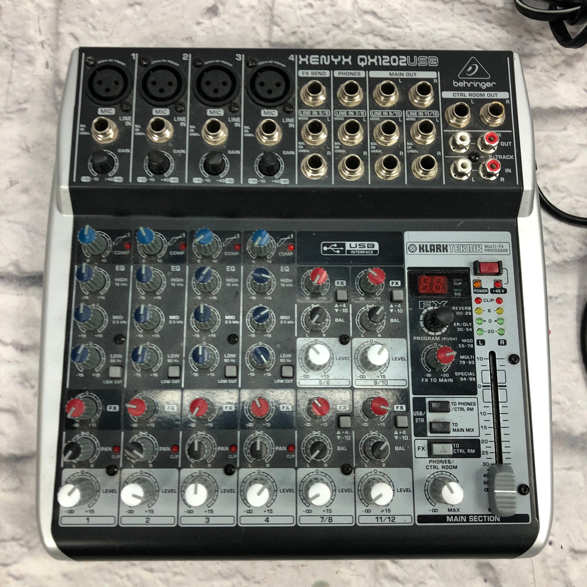 Behringer QX1202 Passive Mixer
