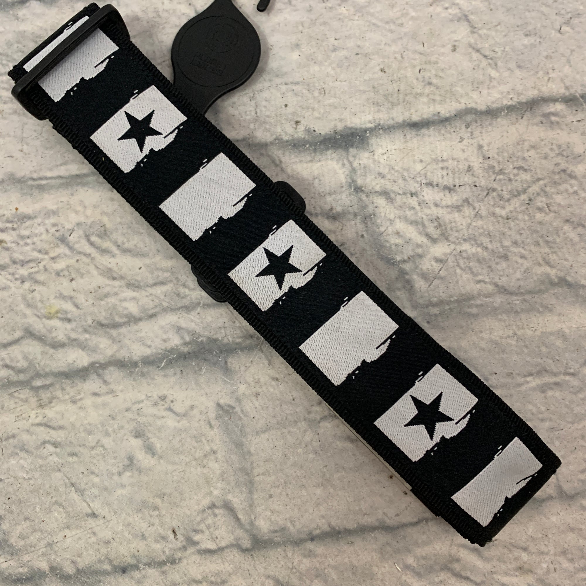 Planet Waves 50C01 Rock Star Nylon Guitar Strap
