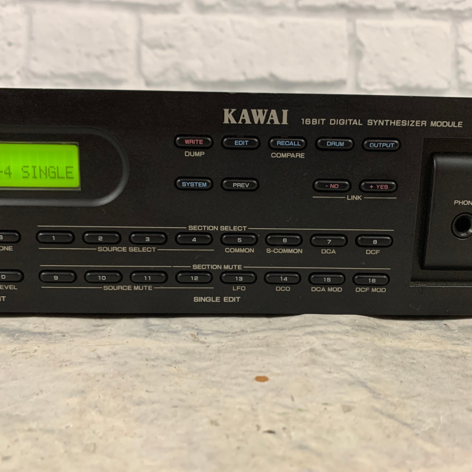 Kawai K4r 16-Bit Digital Synthesizer Rackmount Module