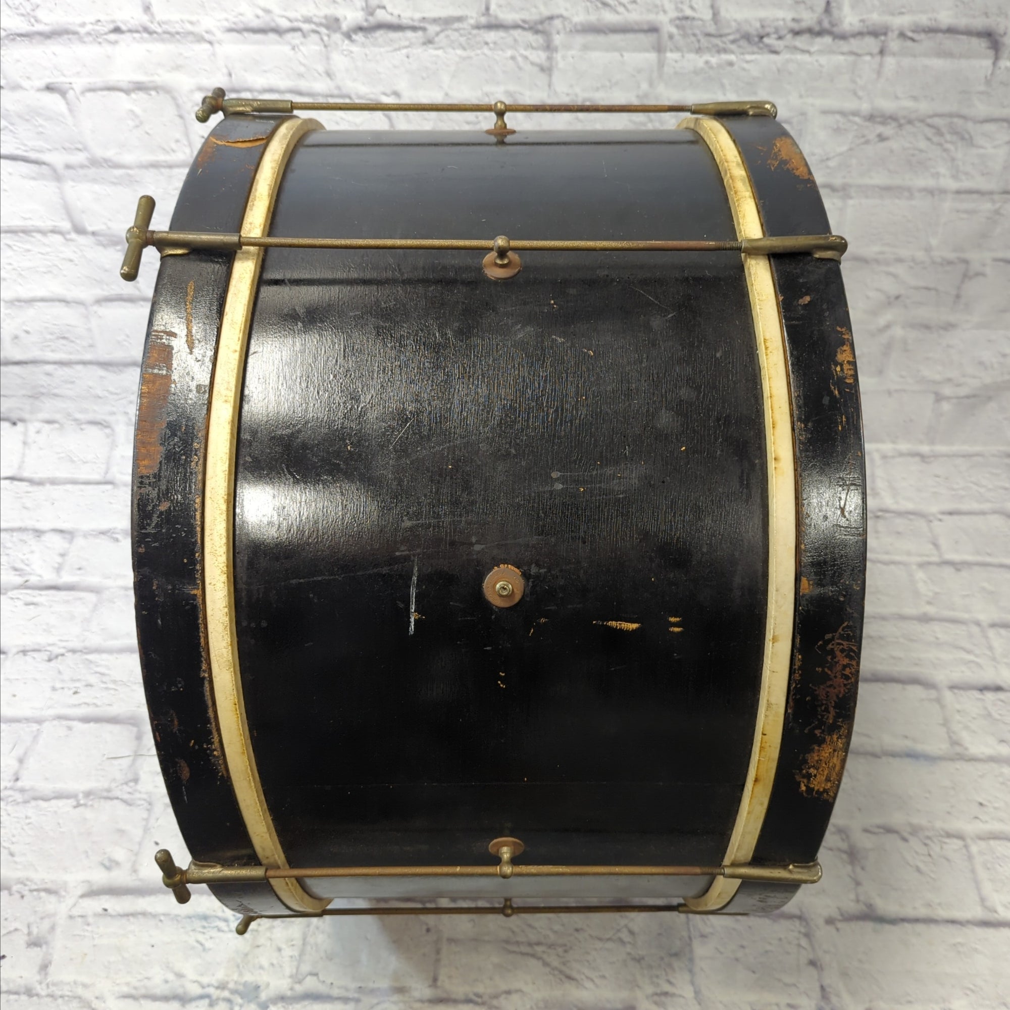 Ludwig Ketegangan Tunggal 26x14\ Bass DrumLudwig Ketegangan Tunggal 26x14\ Bass Drum  