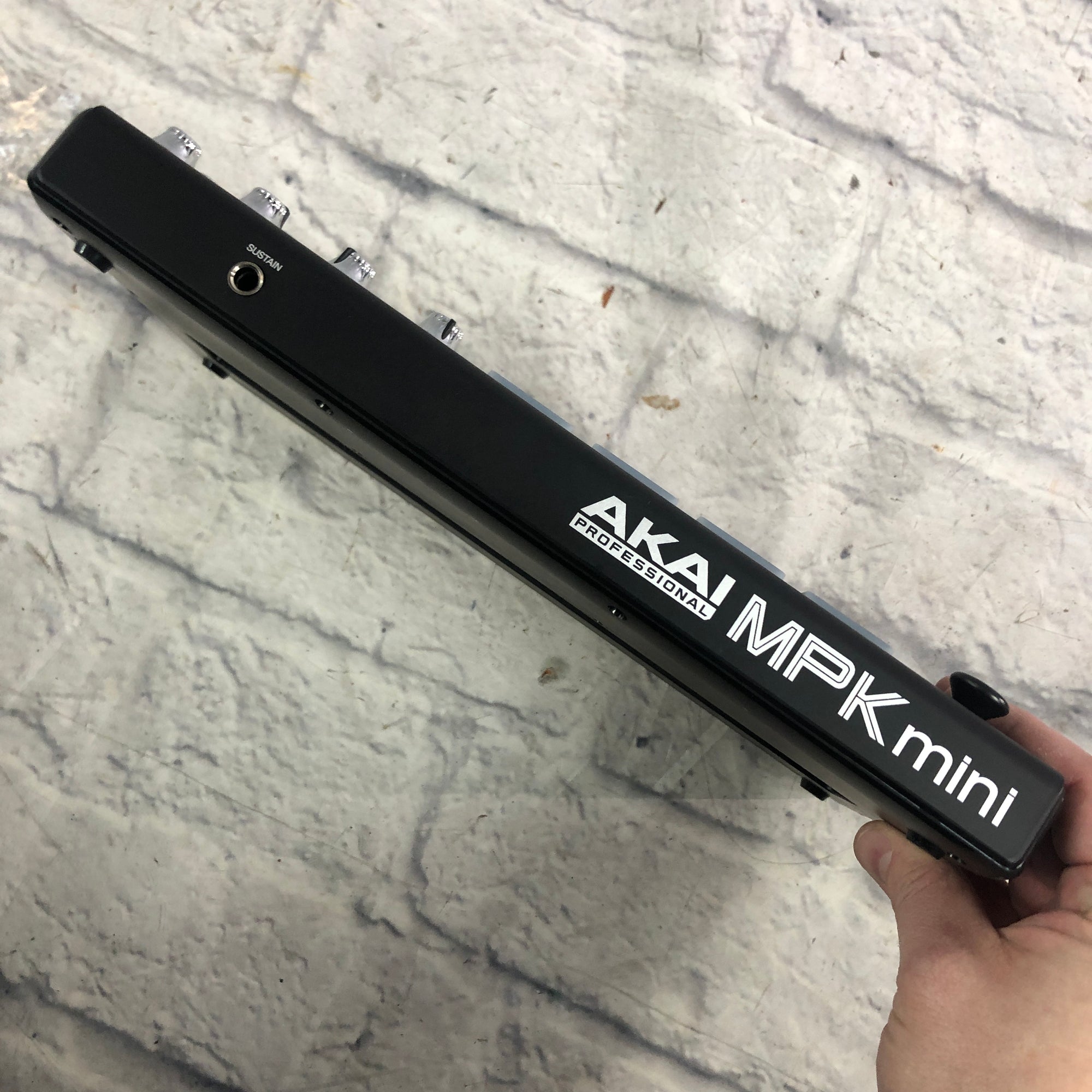 Akai MPK Mini Controller