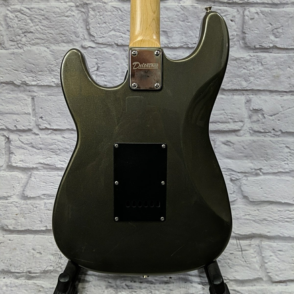 Deltatone Strat Electric Guitar
