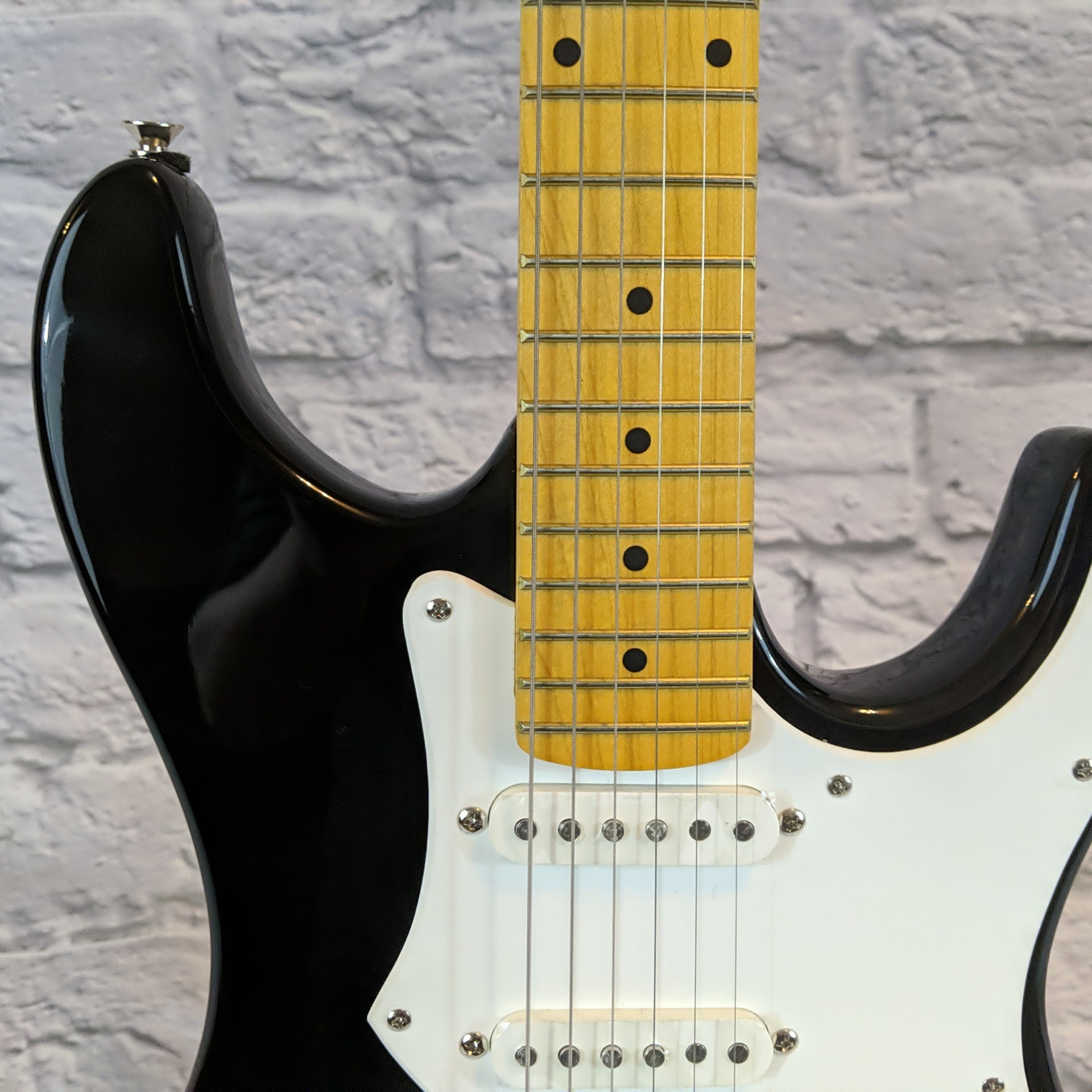 Legend AriaPro Ⅱ Stratocaster TYPE Legend By Aria Pro II