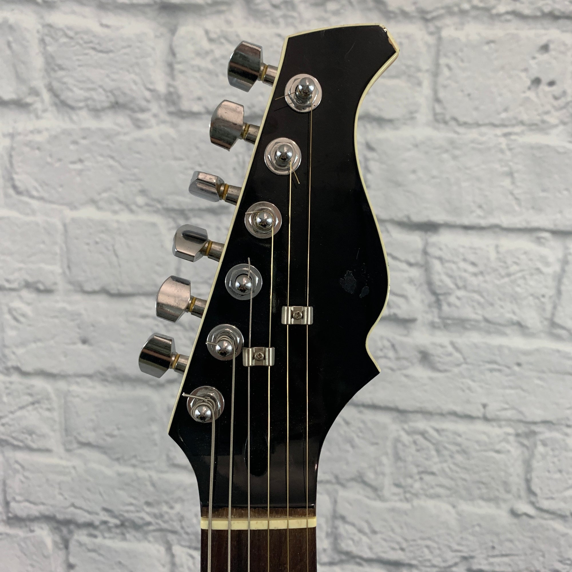 AXL Fat Strat HSS Solidbody Electric Guitar Sunburst