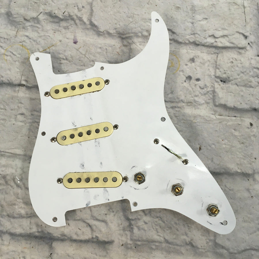 Fender MIM Reissue 50s Stratocasater Loaded Pickguard