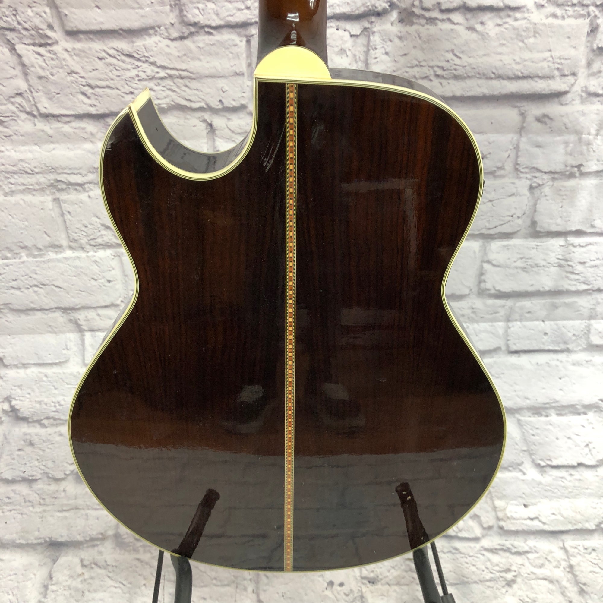Foggy Mountain Guitars TBN-31 Thinline Jumbo Cutaway