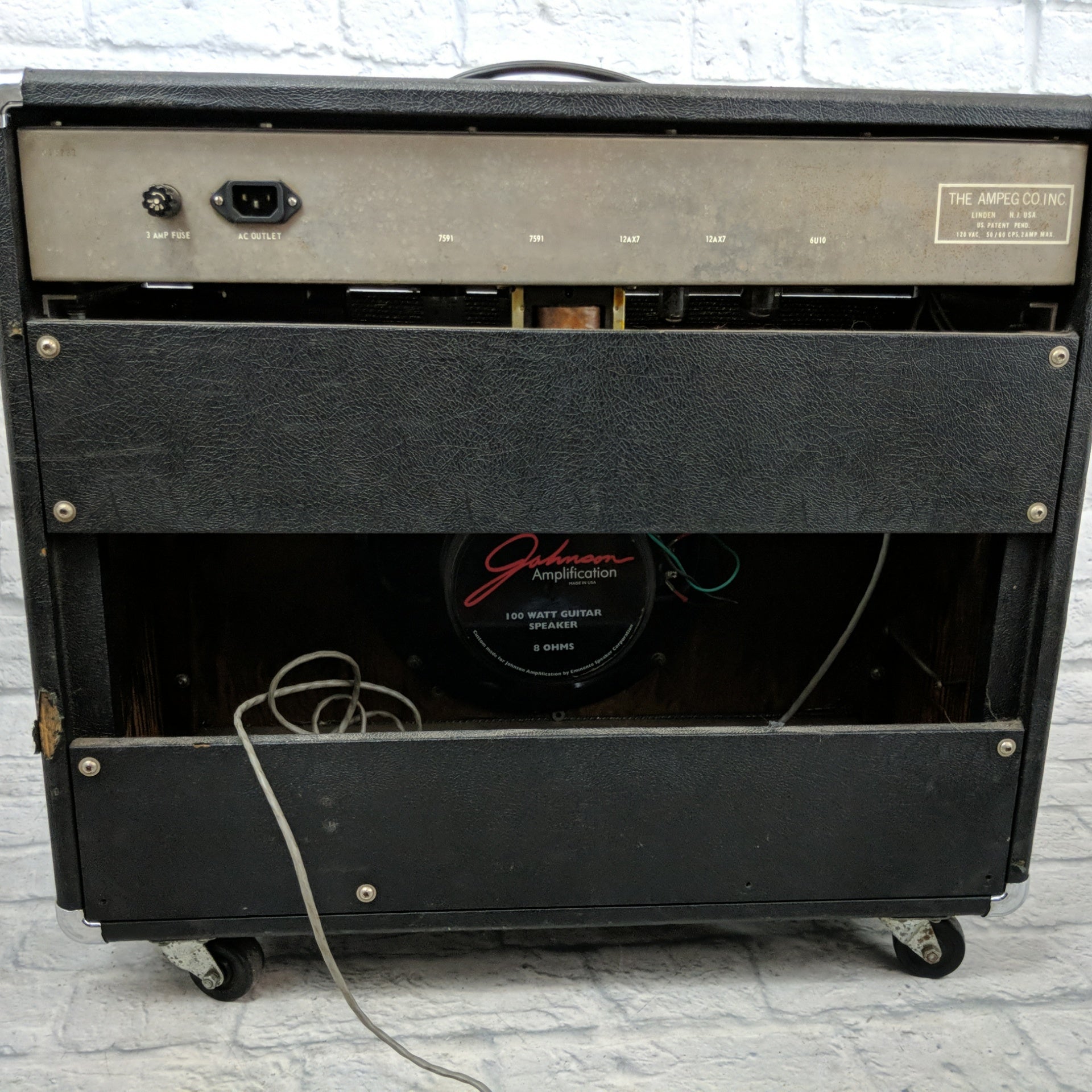 Ampeg GS-12R Rocket II Amp with Foot Switch