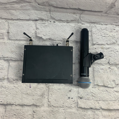 Shure BLX24R With Wireless Beta 58A