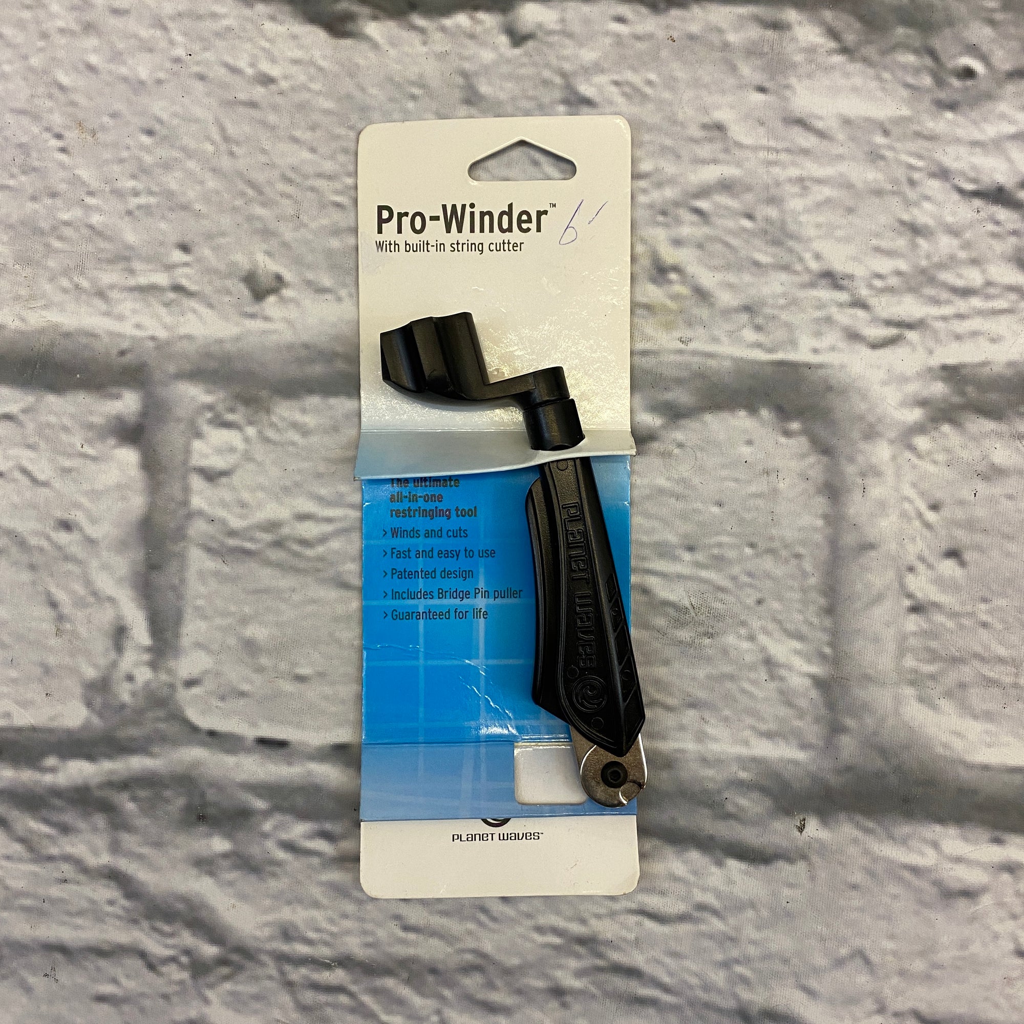 Planet Waves Pro-Winder