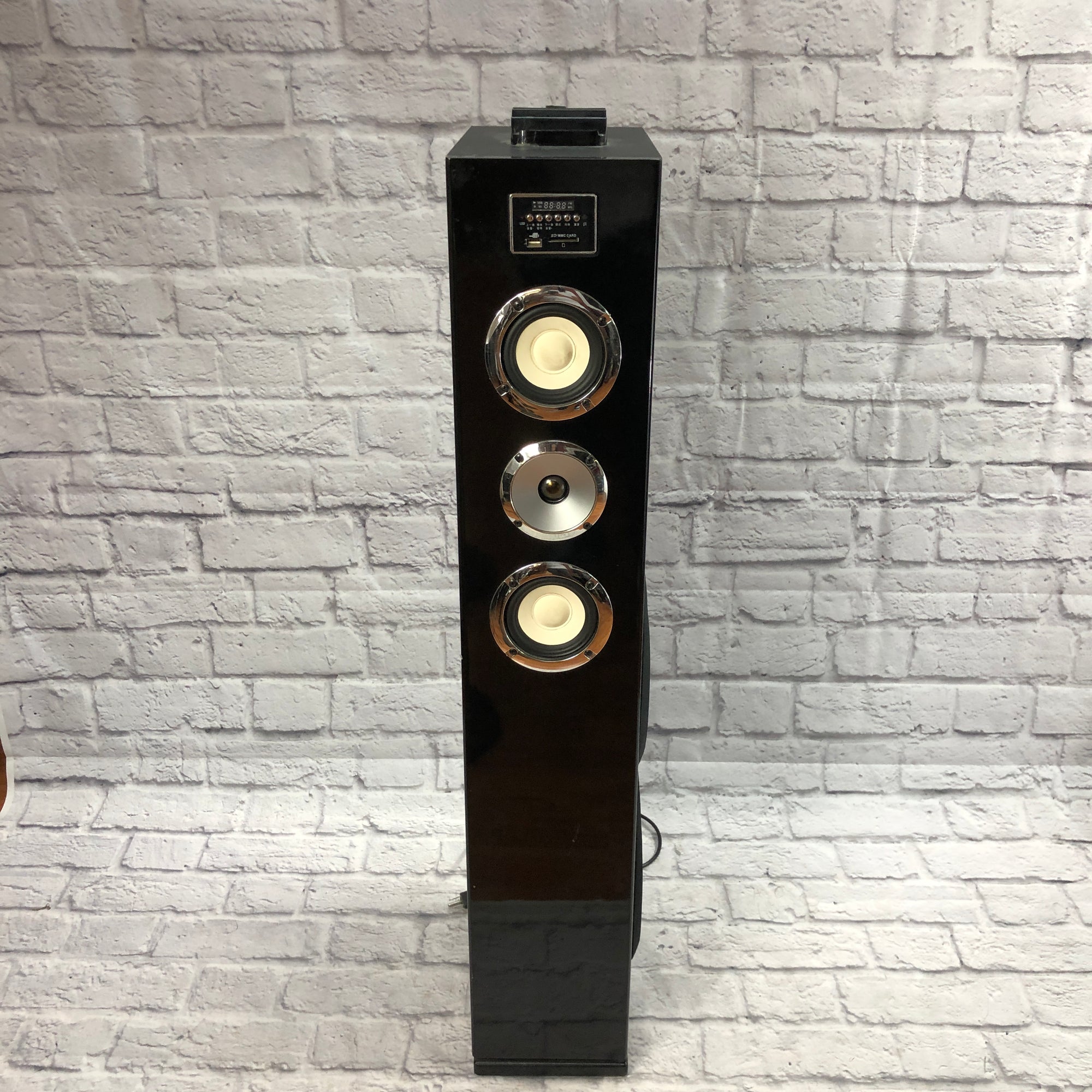 Unknown Powered Karaoke Speaker