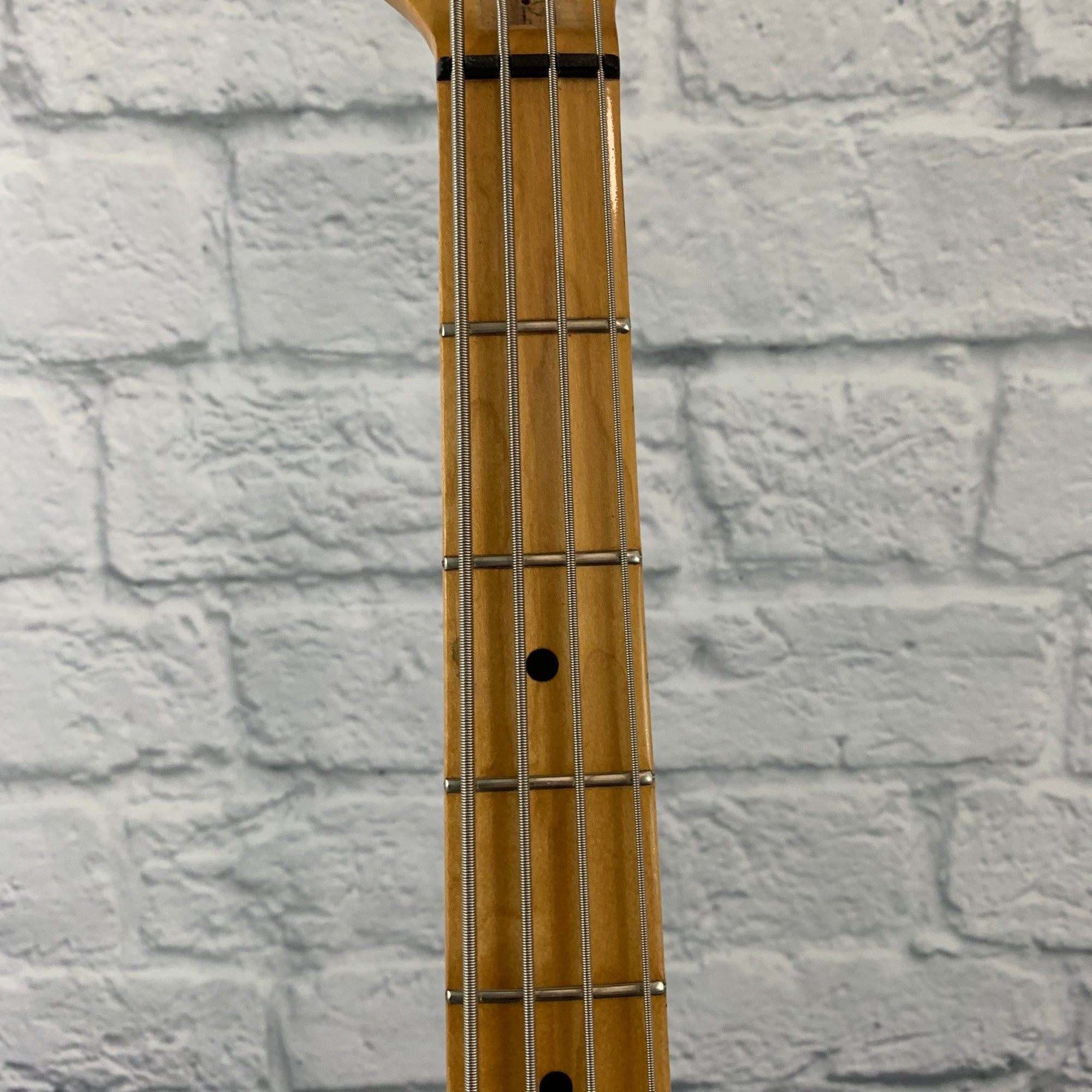 Peavey Foundation 4 String Bass Guitar Black