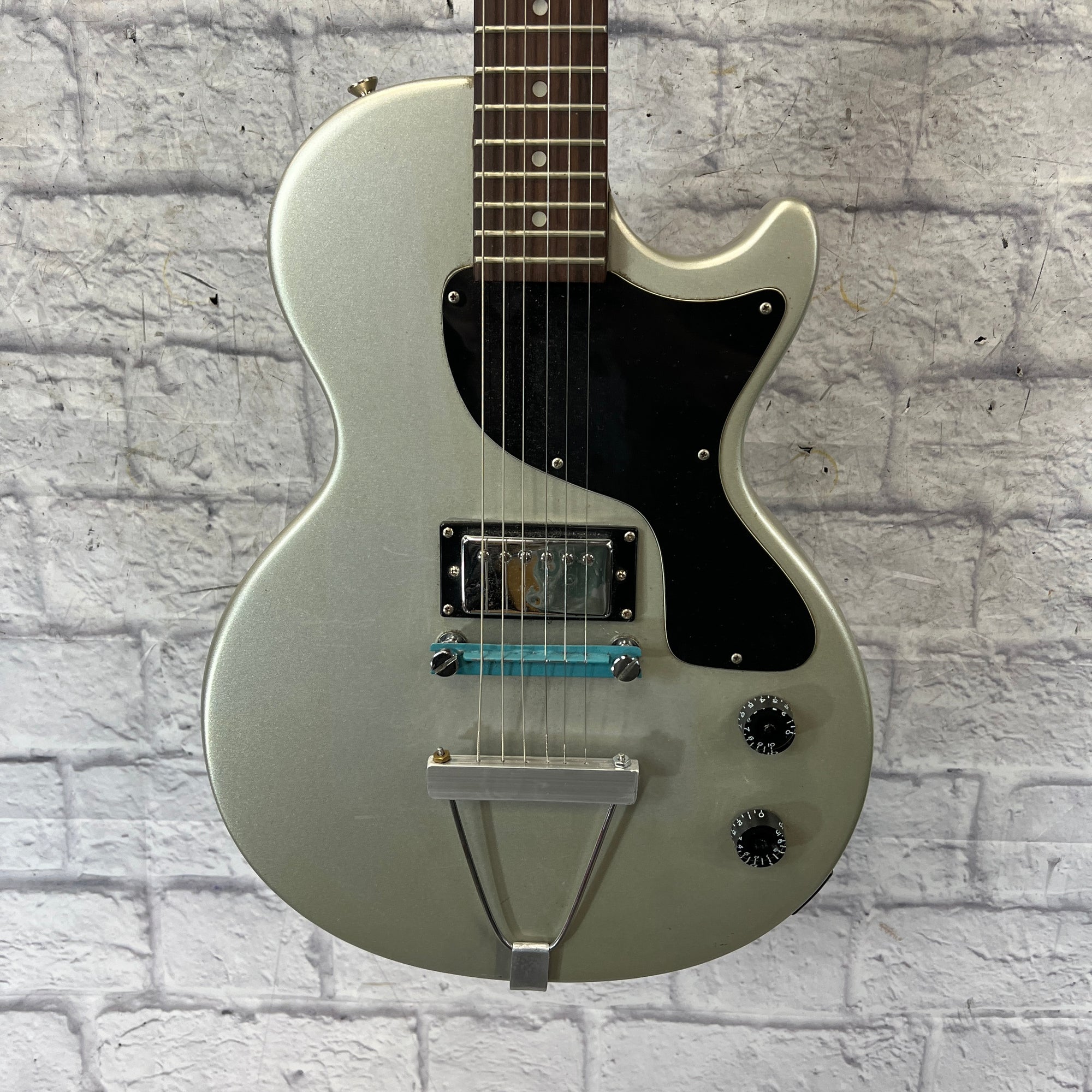 Les paul junior deals tailpiece