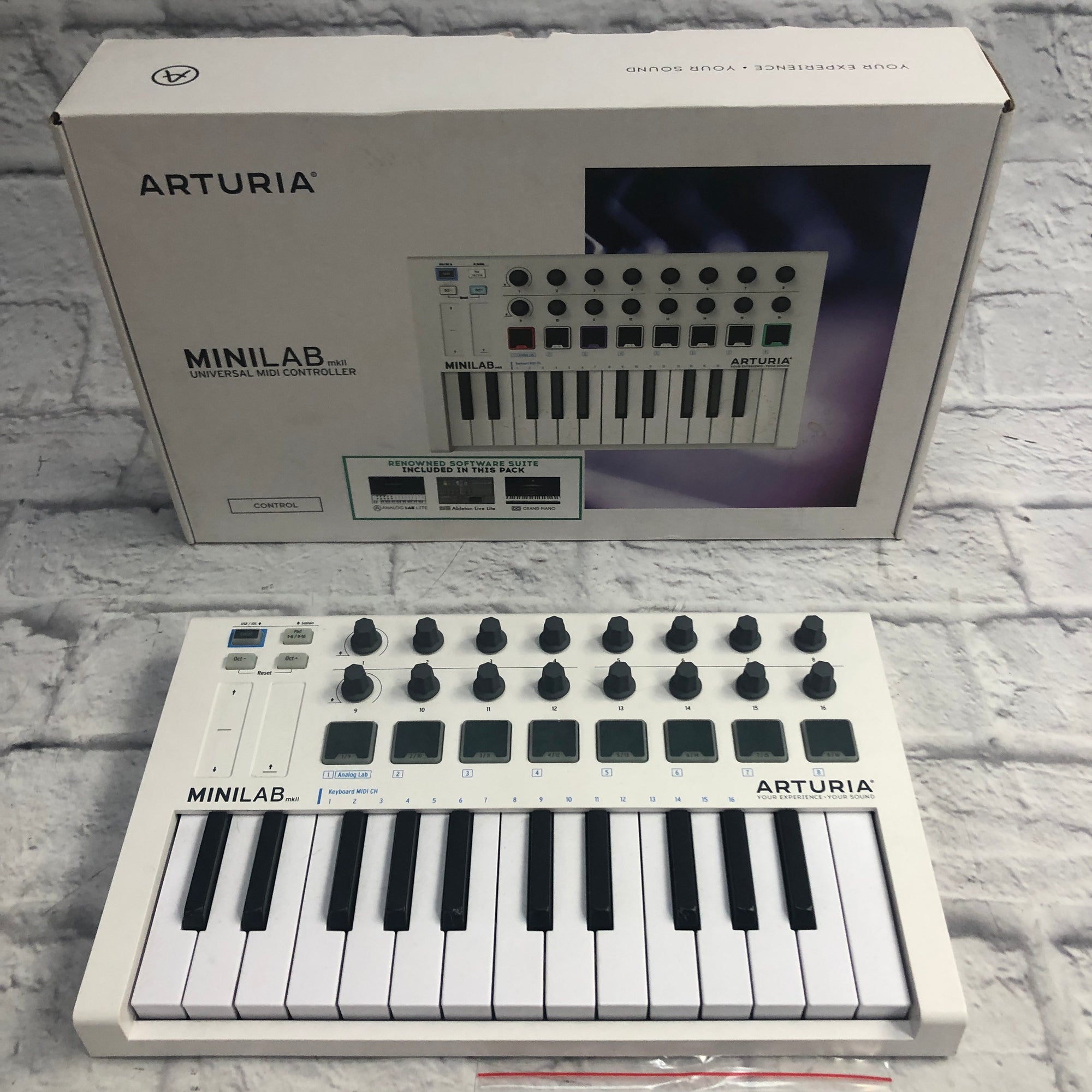 Arturia MiniLab MkII Universal Controller