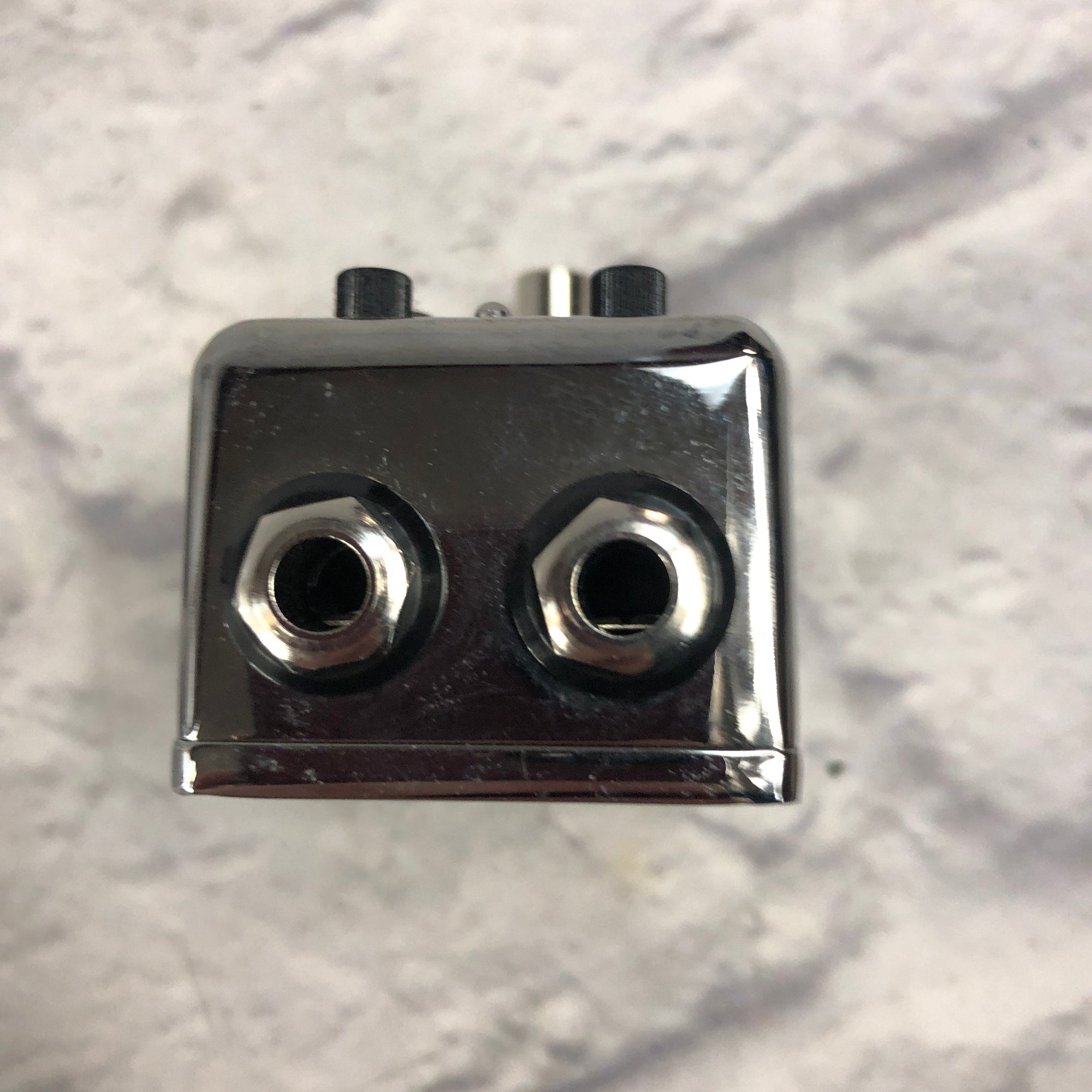 Red Witch Violetta Delay Mini Pedal
