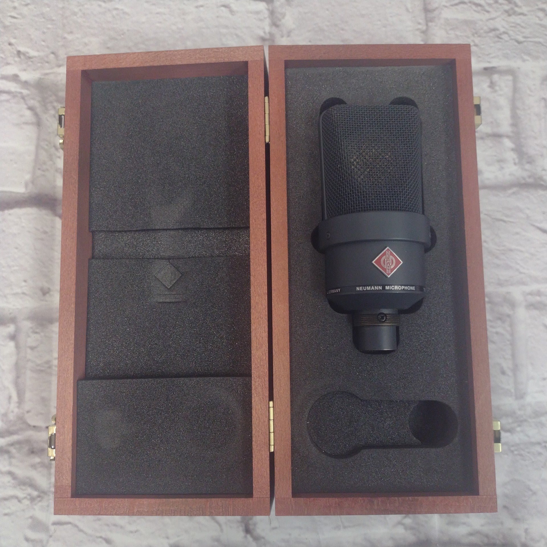 neumann tlm103ブラック　ほぼ新品 NEUMANN ノイマン TLM103 mt ◇ マット ブラック 【国内正規品 3